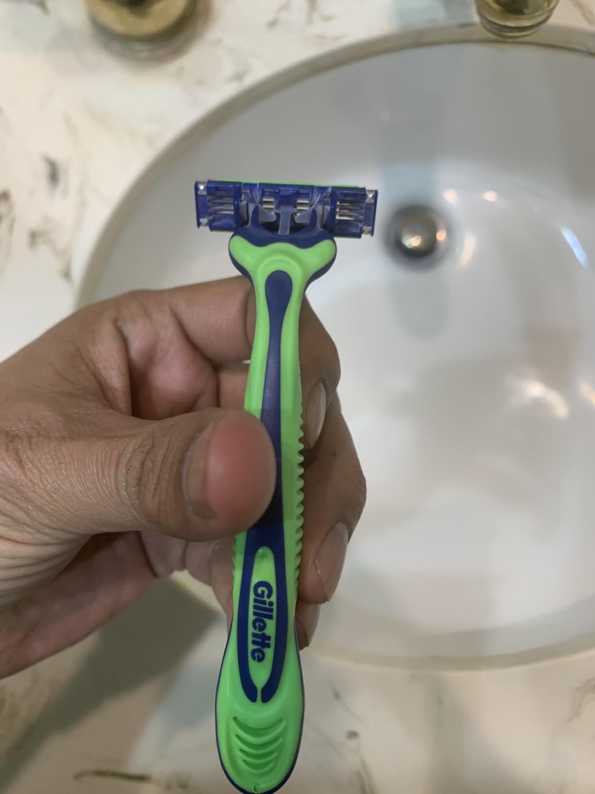 Gillette Sensor3 Sensitive Men's Disposable Razor, 4 Razors customer photo 1