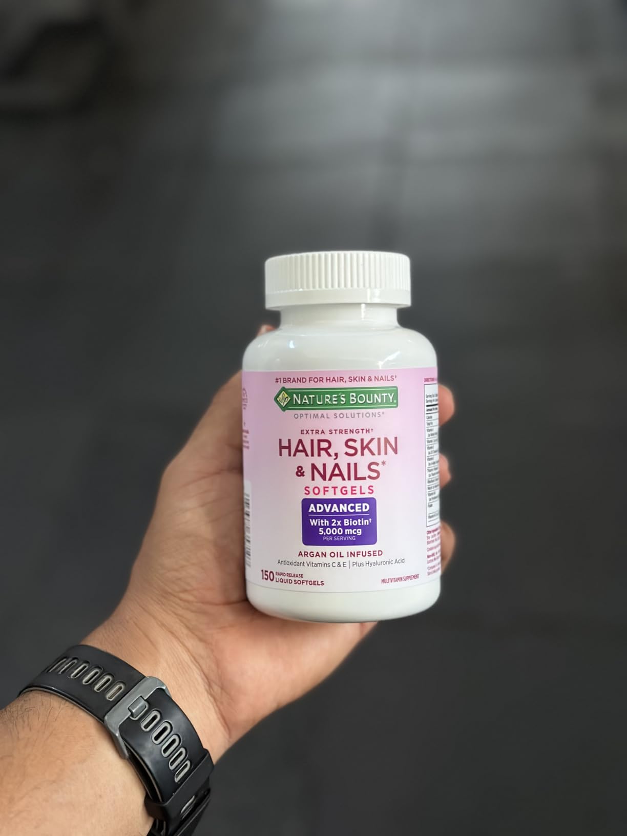 Nature's Bounty Advanced Hair, Skin & Nails, Argan-Infused Vitamin Supplement with Biotin and Hyaluronic Acid, 150 Rapid Release Softgels customer photo 1