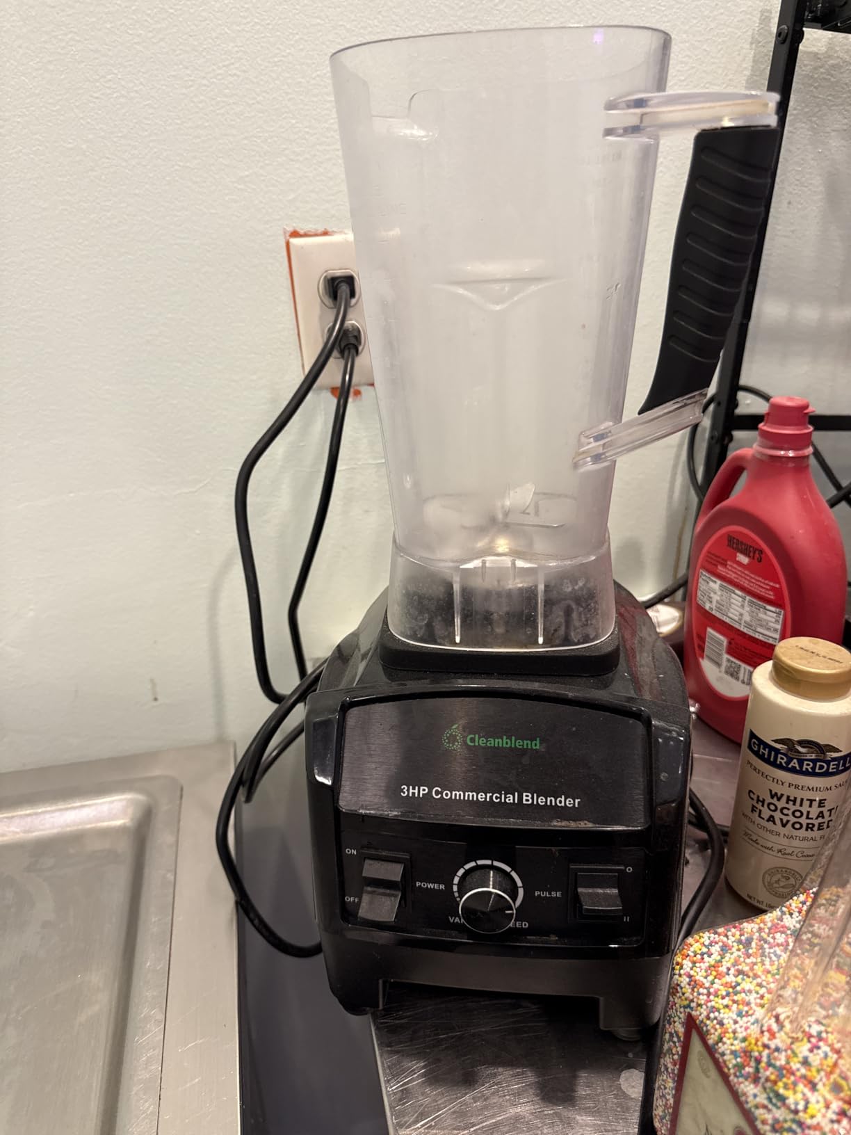 Cleanblend Commercial Blender with 5-Year Full Warranty - 1800W, 3HP, 64oz High-Performance Professional Countertop Blender with Stainless Steel Blades customer photo 1