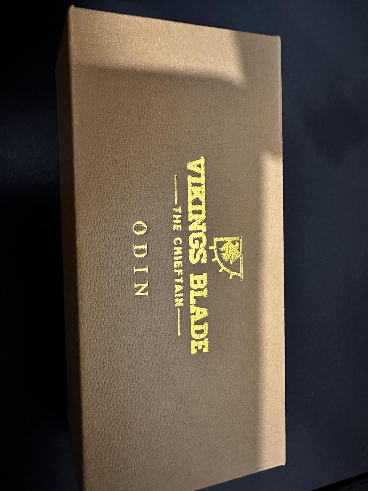 VIKINGS BLADE Double Edge Safety Razor for Men + 5 Swedish Steel Blades + Luxury Case. Smooth, Reusable, Eco-Friendly (The Chieftain) customer photo 1