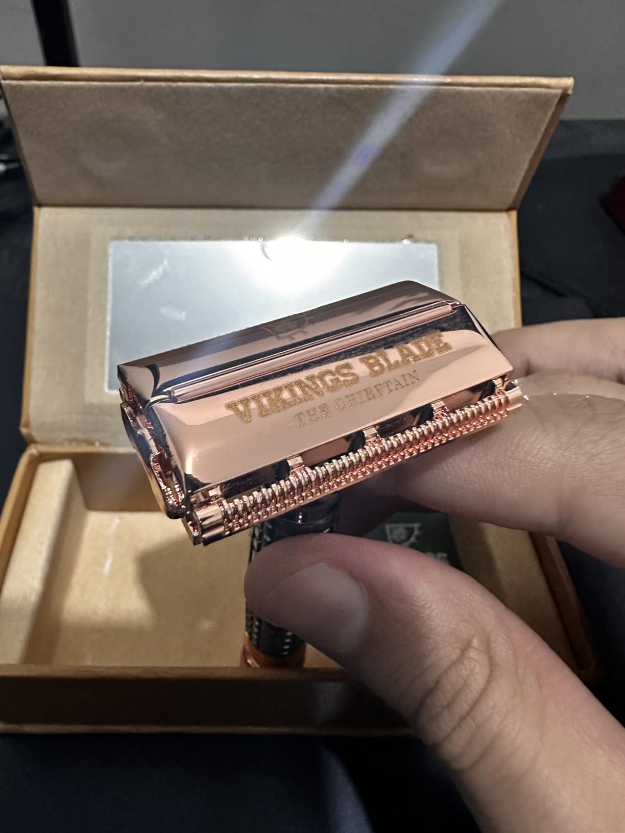 VIKINGS BLADE Double Edge Safety Razor for Men + 5 Swedish Steel Blades + Luxury Case. Smooth, Reusable, Eco-Friendly (The Chieftain) customer photo 2