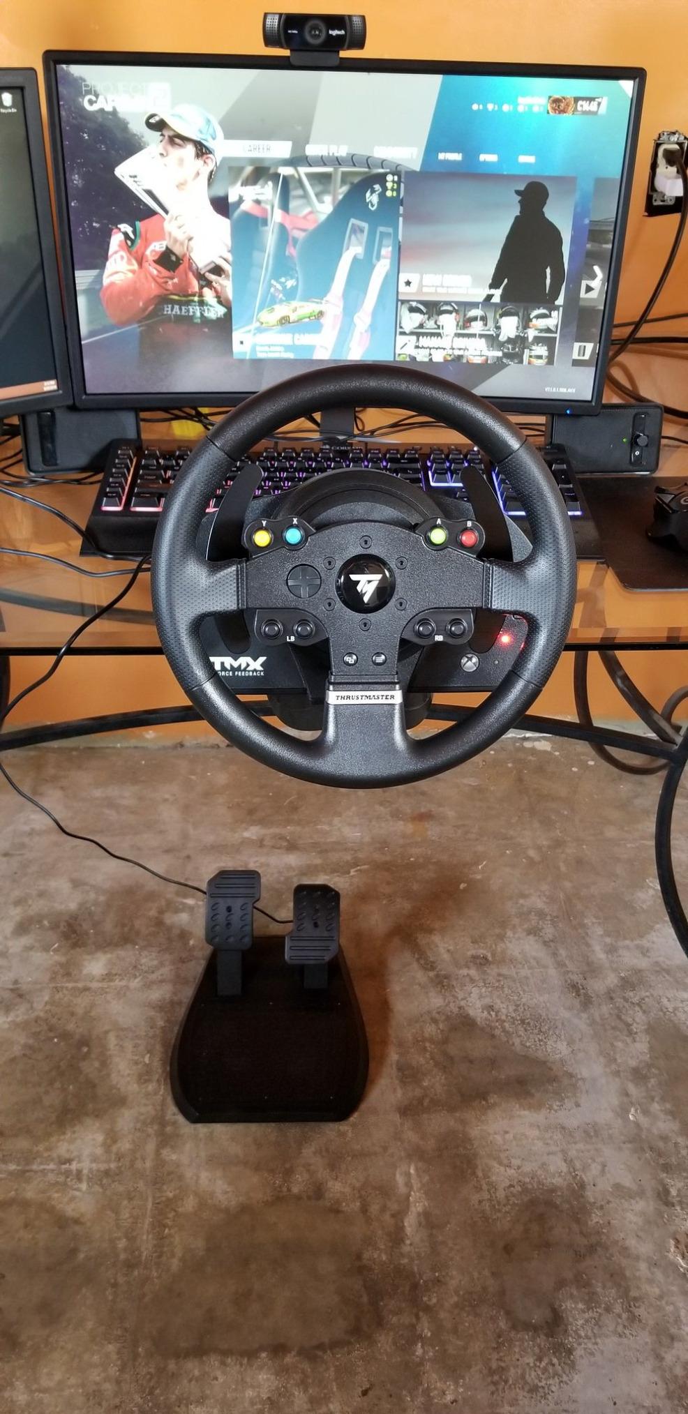 Thrustmaster TMX Racing Wheel with force feedback and racing pedals (Compatible with XBOX Series X/S, One, PC) customer photo 1