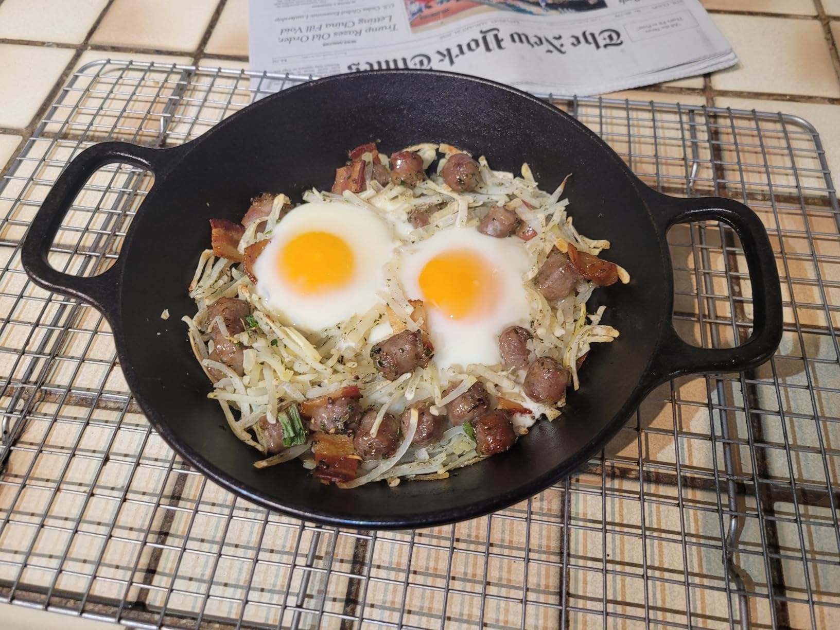 Lodge Seasoned Cast Iron Dual Handle Pan - Cast Iron Frying Pan - Even Heat Distribution - Oven & Stovetop Safe - PFAS-Free, Non-Toxic Cookware - 12 Inch customer photo 1