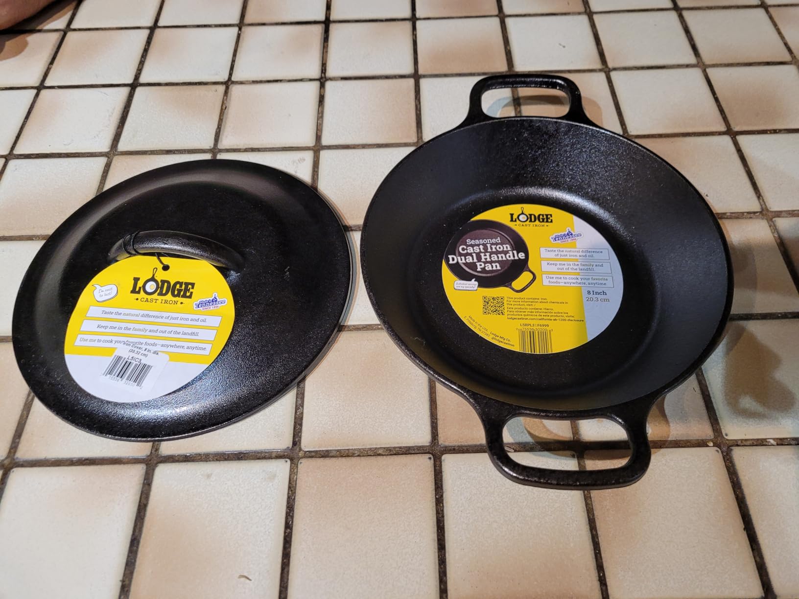 Lodge 8 Inch Pre-Seasoned Cast Iron Skillet - Dual Assist Handles - Use in the Oven, on the Stove, on the Grill, or Over a Campfire - Black customer photo 2