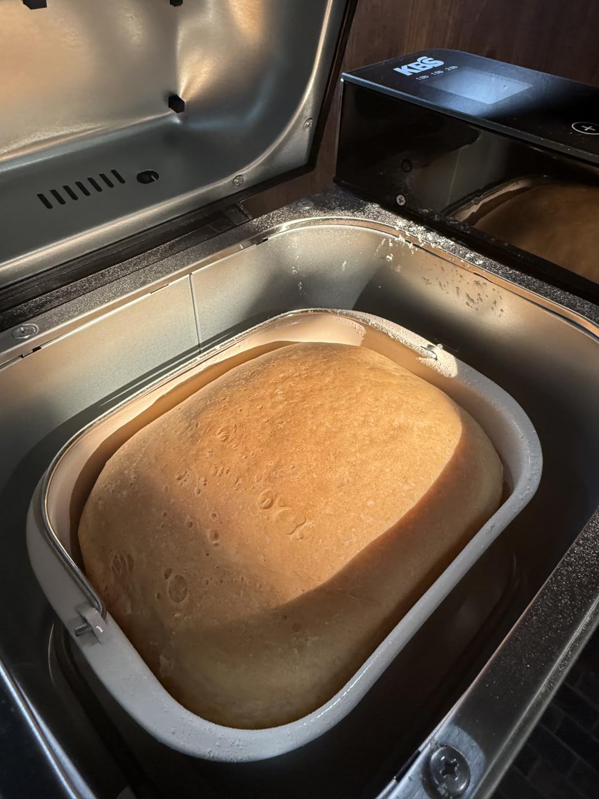 KBS Pro 710W 2LB Bread Maker, Stainless Steel 17-in-1 Smart Bread Machine with Healthy Ceramic Pan, Automatic Nut Dispenser, Tempered Glass Touch Panel, 3 Crust Colors, 15H Timer& Keep-Warm, Recipes customer photo 2