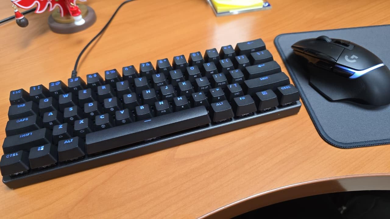 Logitech G PRO Mechanical Gaming Keyboard, Ultra Portable Tenkeyless Design, Detachable Micro USB Cable, 16.8 Million Color LIGHTSYNC RGB Backlit Keys customer photo 1