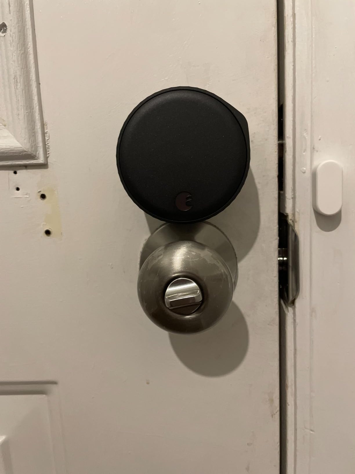 August Wi-Fi Connected Smart Keyless Entry Door Lock, Electronic Door Lock Fits Your Existing Deadbolt in Minutes customer photo 1