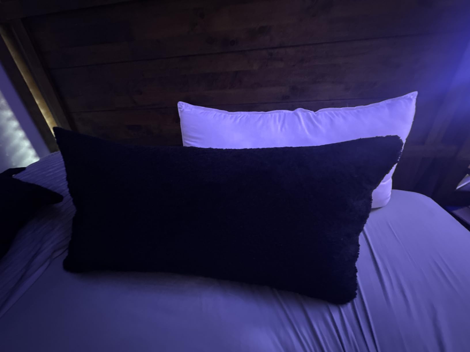 Amazon Basics Down Alternative Bed Pillows for Back and Side Sleepers, Medium Density, King Size, 36
