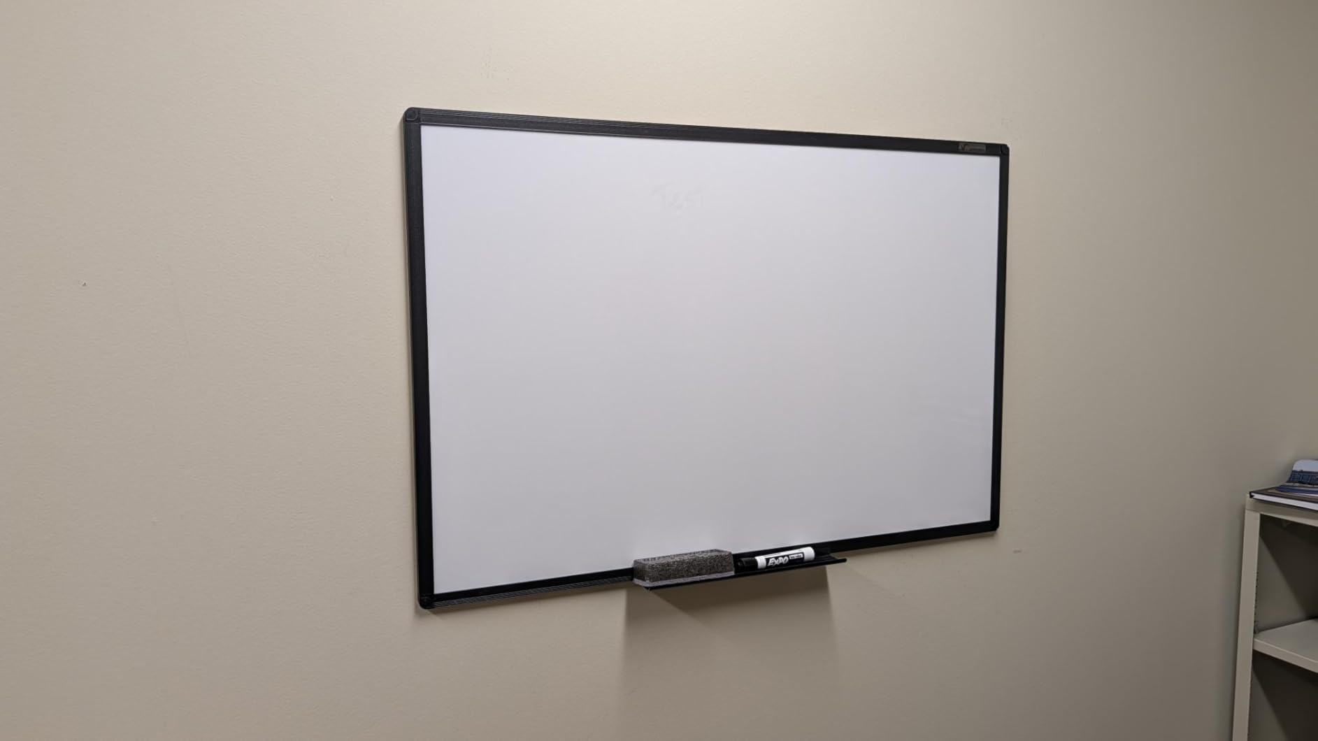 VIZ-PRO Magnetic Dry Erase White Board, 36 X 24 Inches, Black Aluminium Frame customer photo 2