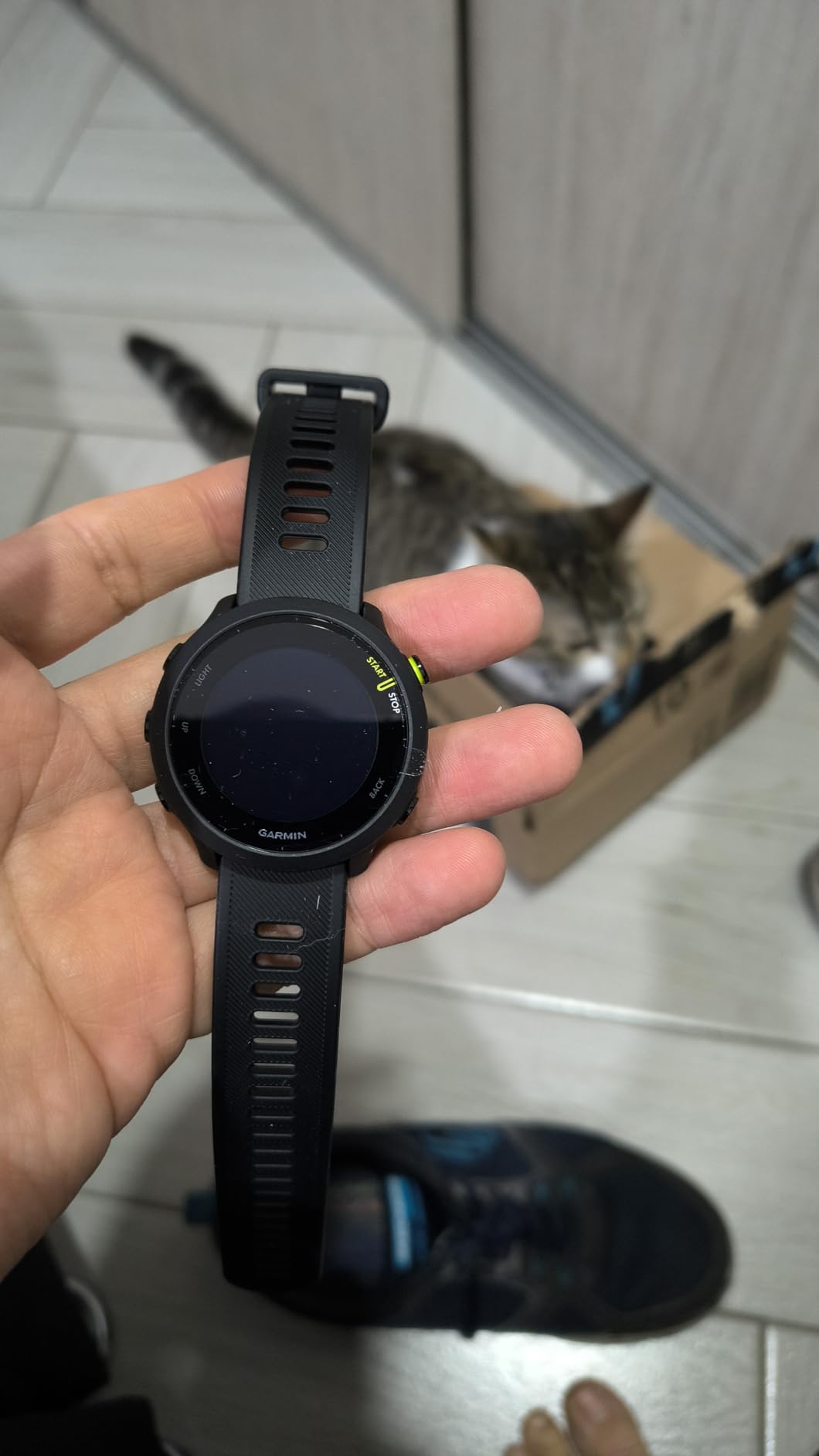 Garmin Forerunner 55, GPS Running Watch with Daily Suggested Workouts, Up to 2 Weeks of Battery Life, Black customer photo 2