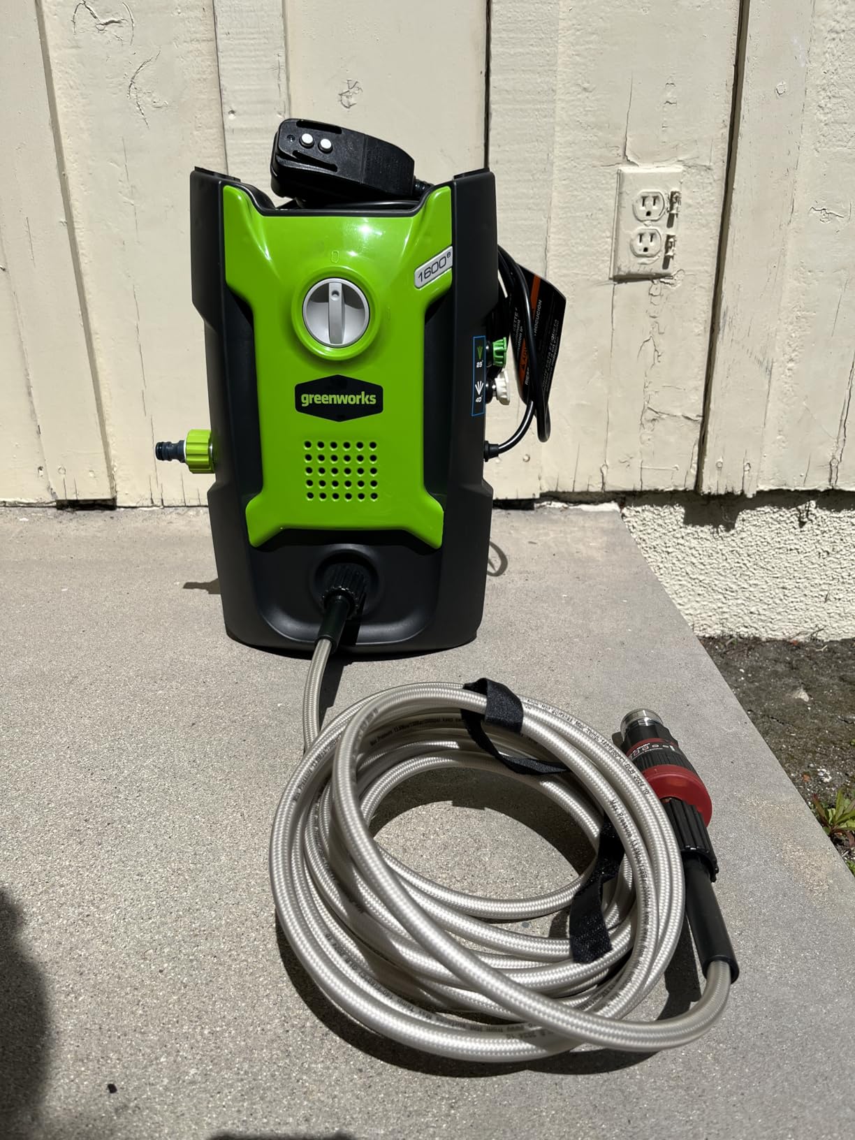 Greenworks 2000 PSI 1.2 GPM Pressure Washer (Open Frame GPW2003) customer photo 1