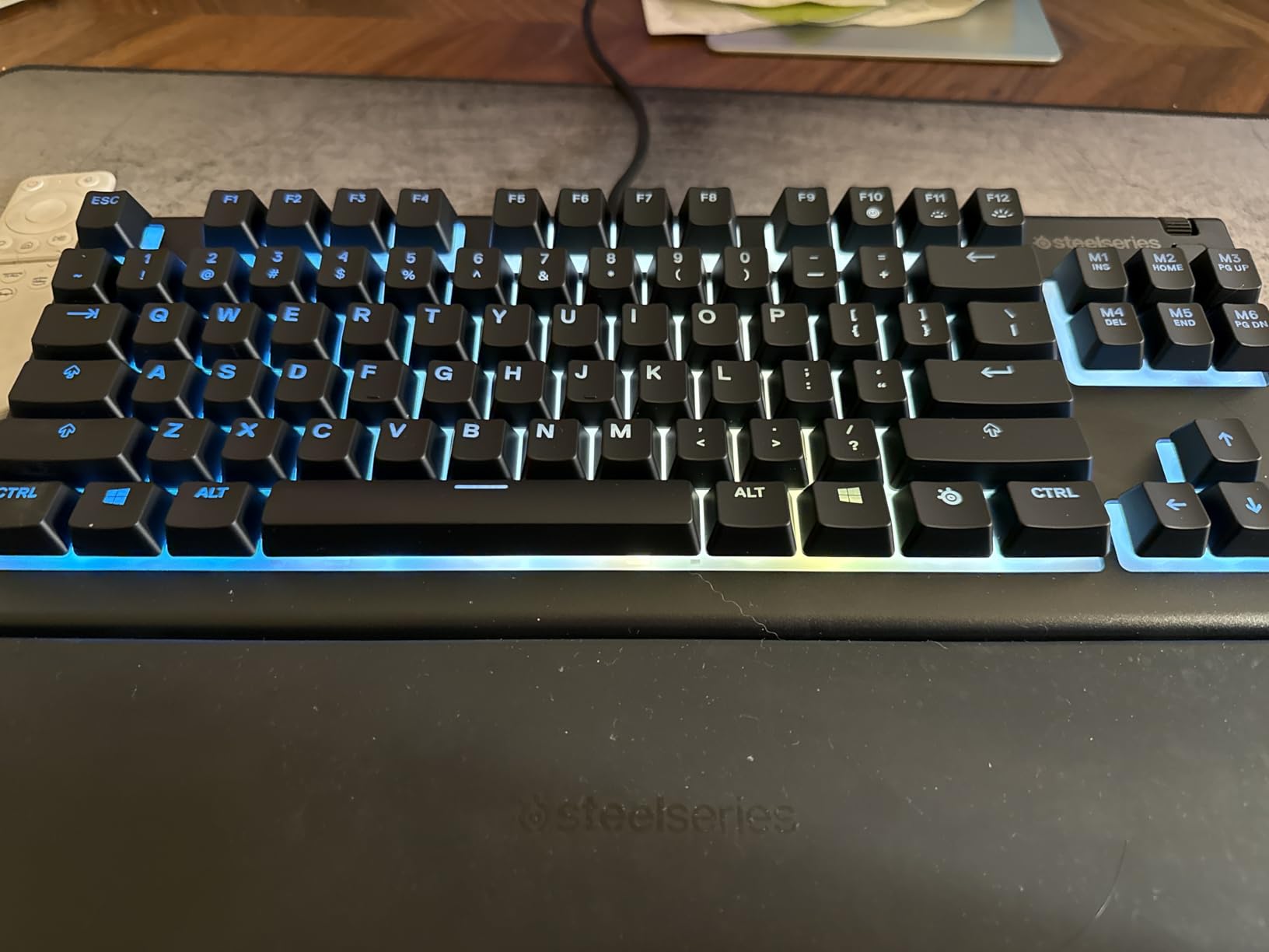 SteelSeries Apex 3 TKL RGB Gaming Keyboard - Tenkeyless Compact Form Factor - 8-Zone RGB Illumination - IP32 Water & Dust Resistant - Whisper Quiet Gaming Switch - Gaming Grade Anti-Ghosting, Black customer photo 1