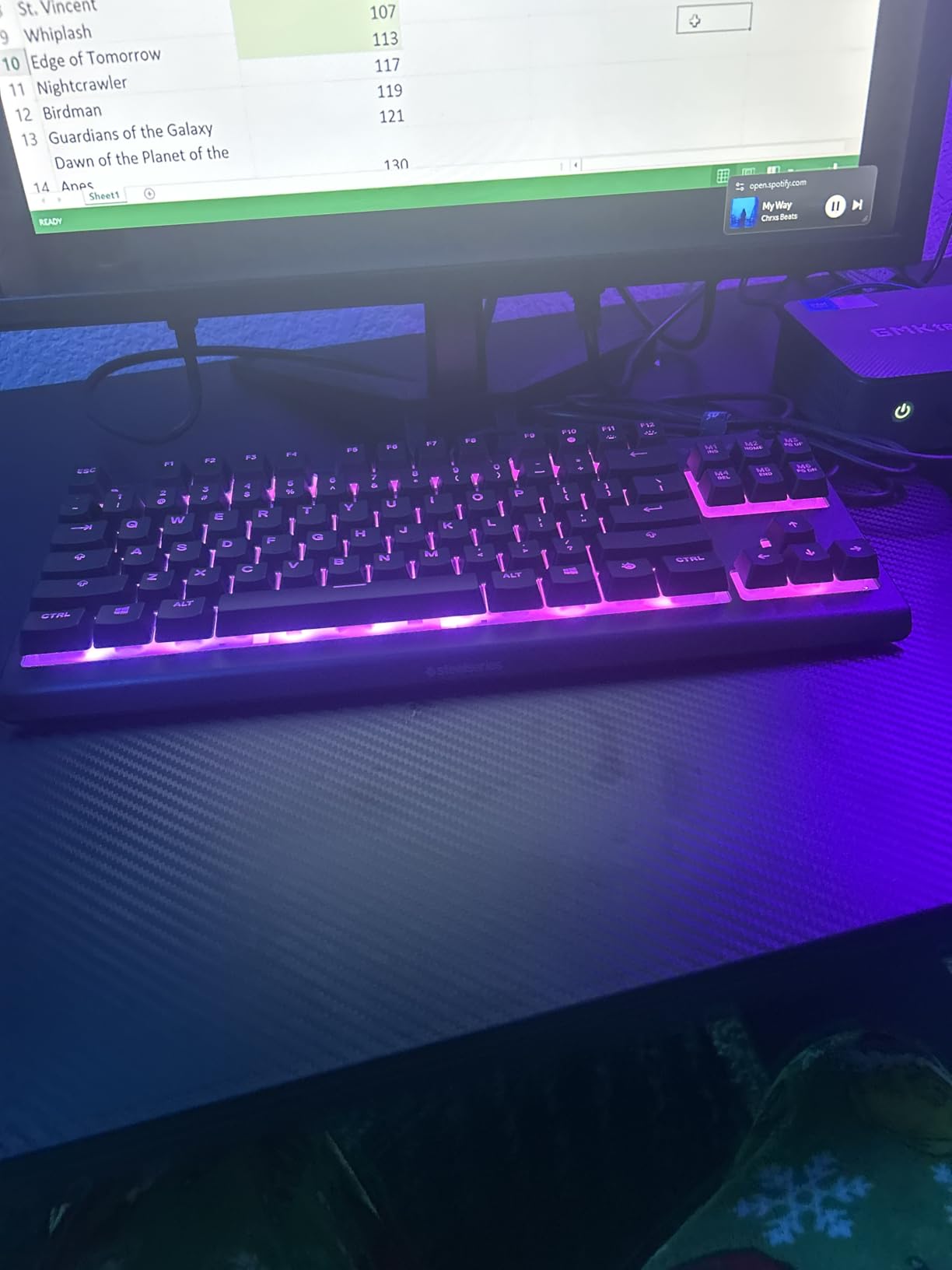 SteelSeries Apex 3 TKL RGB Gaming Keyboard - Tenkeyless Compact Form Factor - 8-Zone RGB Illumination - IP32 Water & Dust Resistant - Whisper Quiet Gaming Switch - Gaming Grade Anti-Ghosting, Black customer photo 2