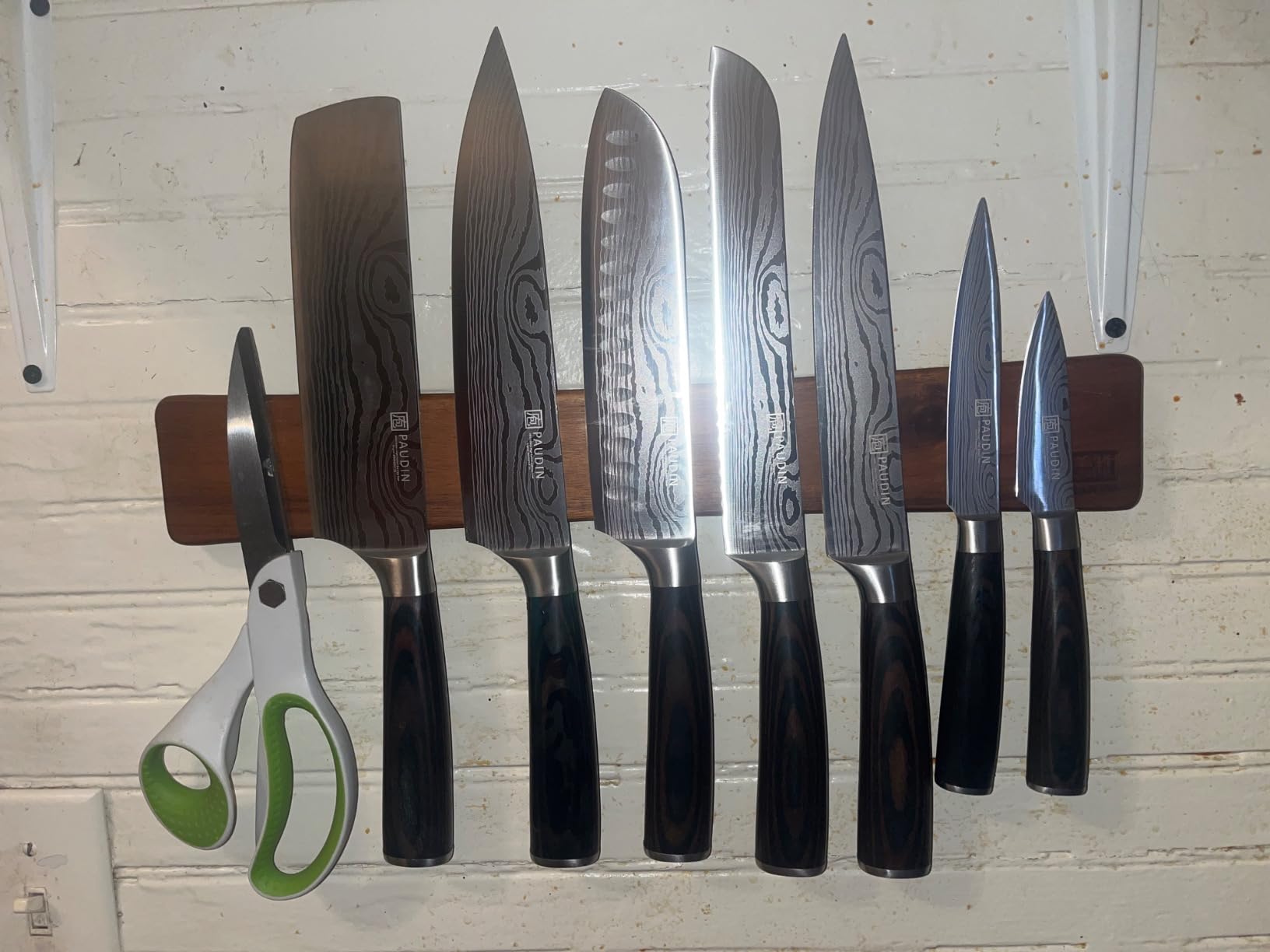 PAUDIN Kitchen Knife Set with Block, 14 Pieces Knife Sets for Kitchen with Block, High Carbon German Stainless Steel Sharp Chef Knife Set with Ergonomic Pakkawood Handle customer photo 2