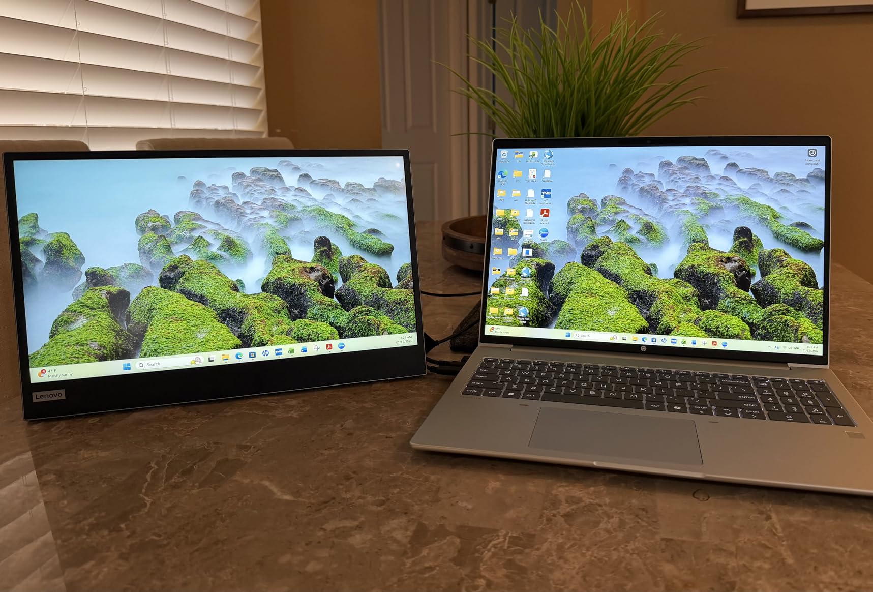 Lenovo L15 Portable Monitor, 15.6 inch Display, Full HD Resolution, IPS Panel, 250 nits Brightness, 60Hz Refresh Rate, USB-C Ports, Height-Adjustable Stand, Flicker-Free Technology, Grey customer photo 1