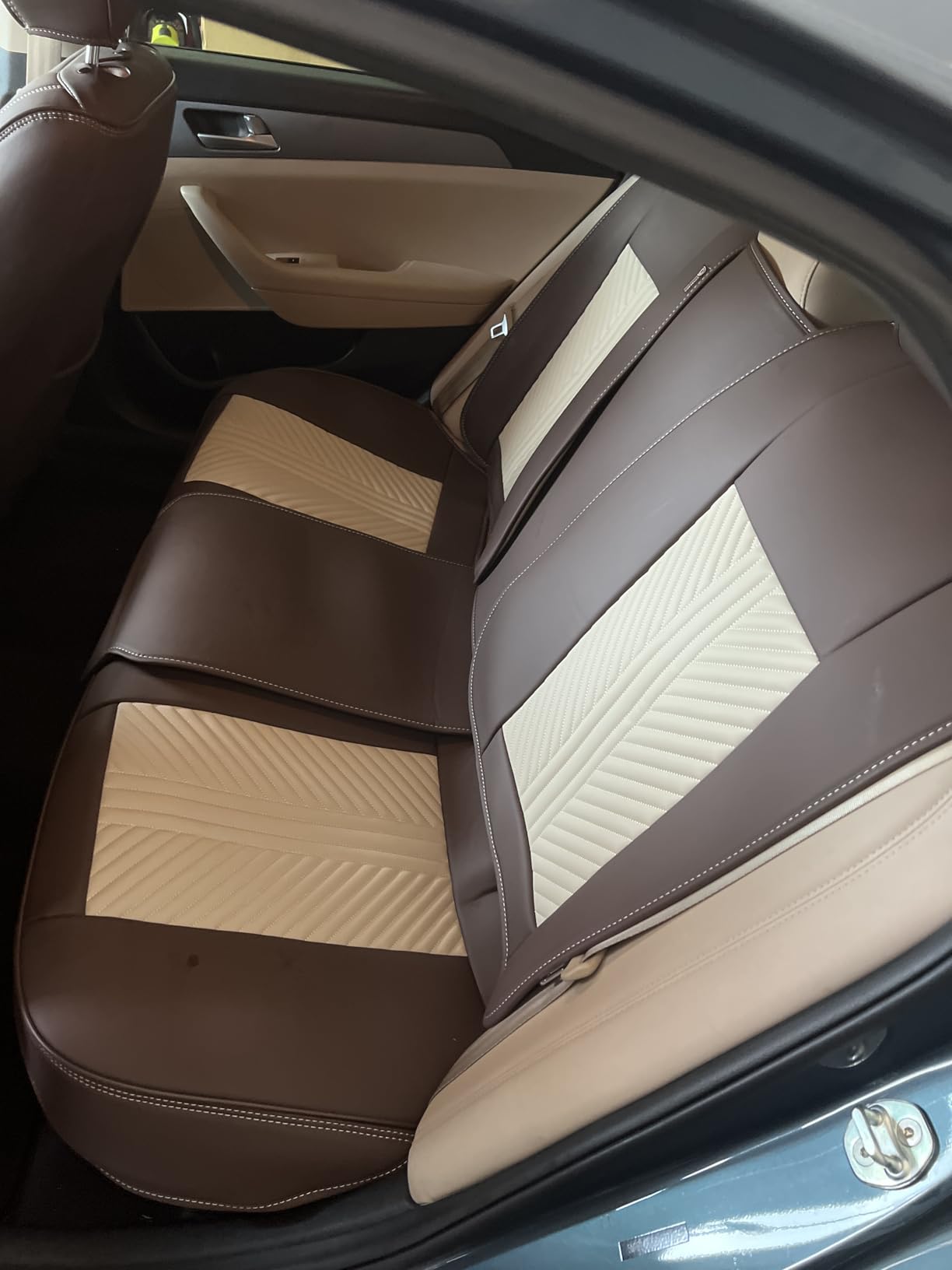 Coverado Seat Covers Full Set, Seat Covers for Cars, Car Seat Covers Winter, Breathable Faux Leather Car Seat Protector Car Seat Cushion, Black Car Seat Covers Universal Fit for Most Cars SUVs Trucks customer photo 1