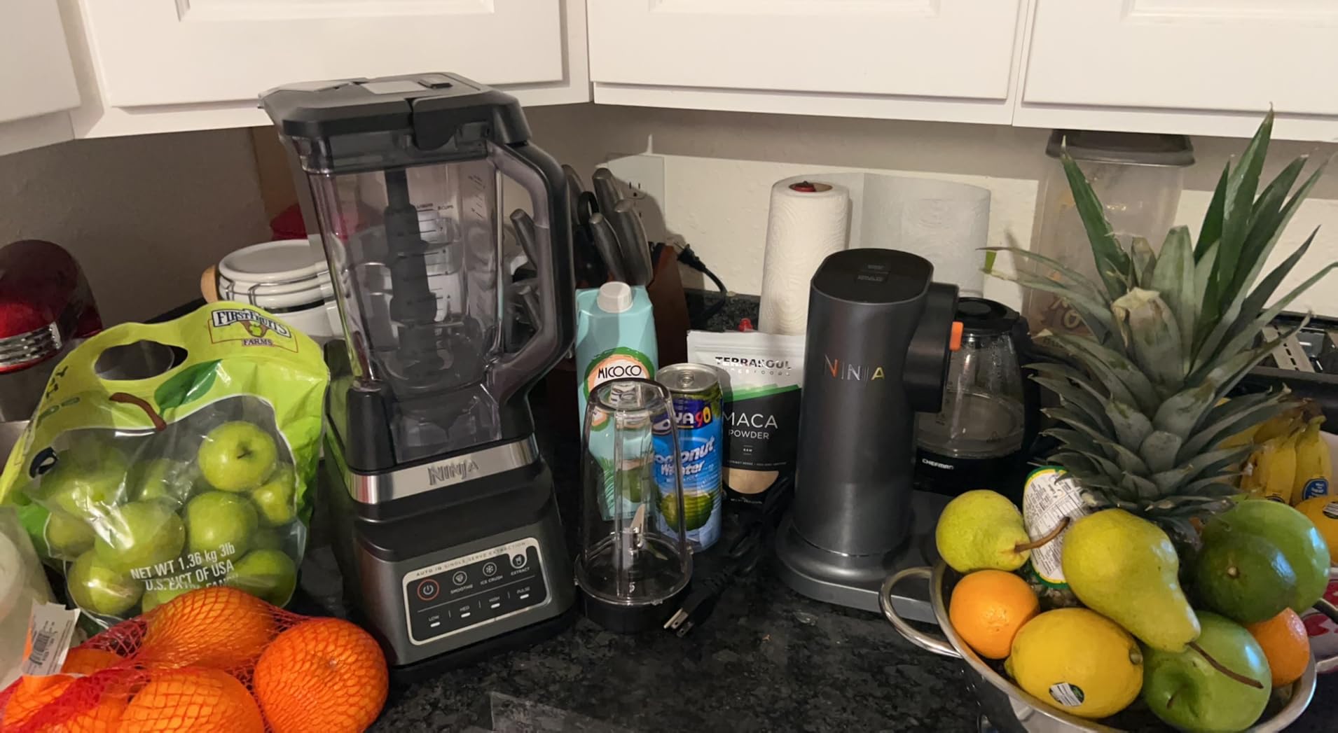 Ninja NeverClog Cold Press Juicer | Powerful Electric Slow Masticating Juicer with Pulp Control | XL Capacity | 24 oz. Juice Jug & 36 oz. Pulp Container | Dishwasher Safe | Charcoal | 150W | JC151 customer photo 1