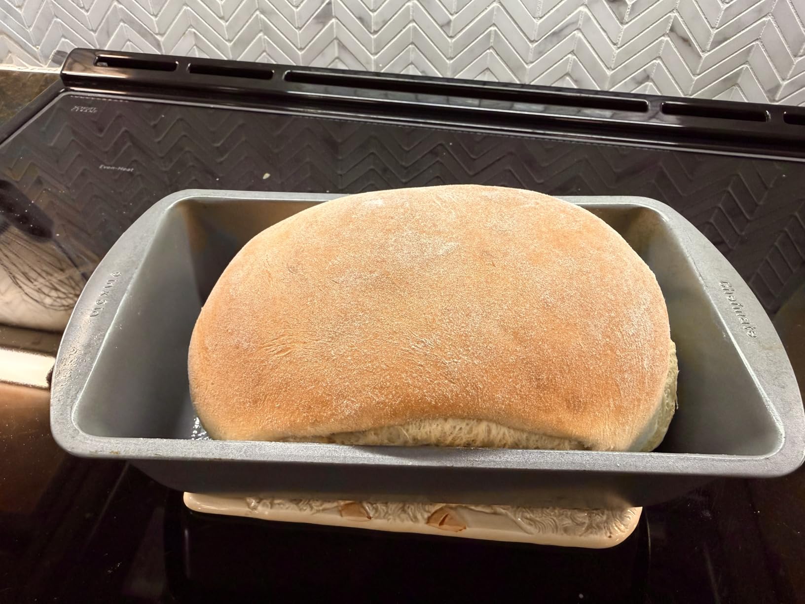 Cuisinart Bread Maker Machine, Stainless Steel Convection Bread Machine with 16 Menu Options, 3 Loaf Sizes Up to 2 Lb., 3 Crust Colors, Includes Measuring Cup, Spoon & Kneading Hook, CBK-210 customer photo 1