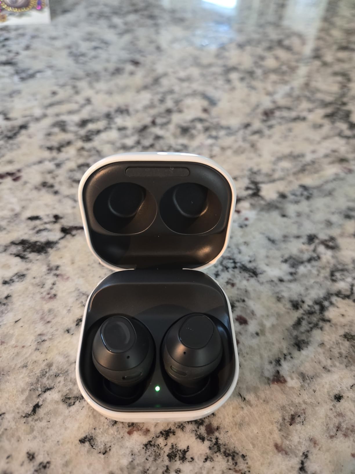Galaxy Buds FE True Wireless Bluetooth Earbuds, Comfort and Secure in Ear Fit, Auto Switch Audio, Touch Control, Built-in Voice Assistant, Graphite [US Version, 1Yr Manufacturer Warranty] customer photo 2