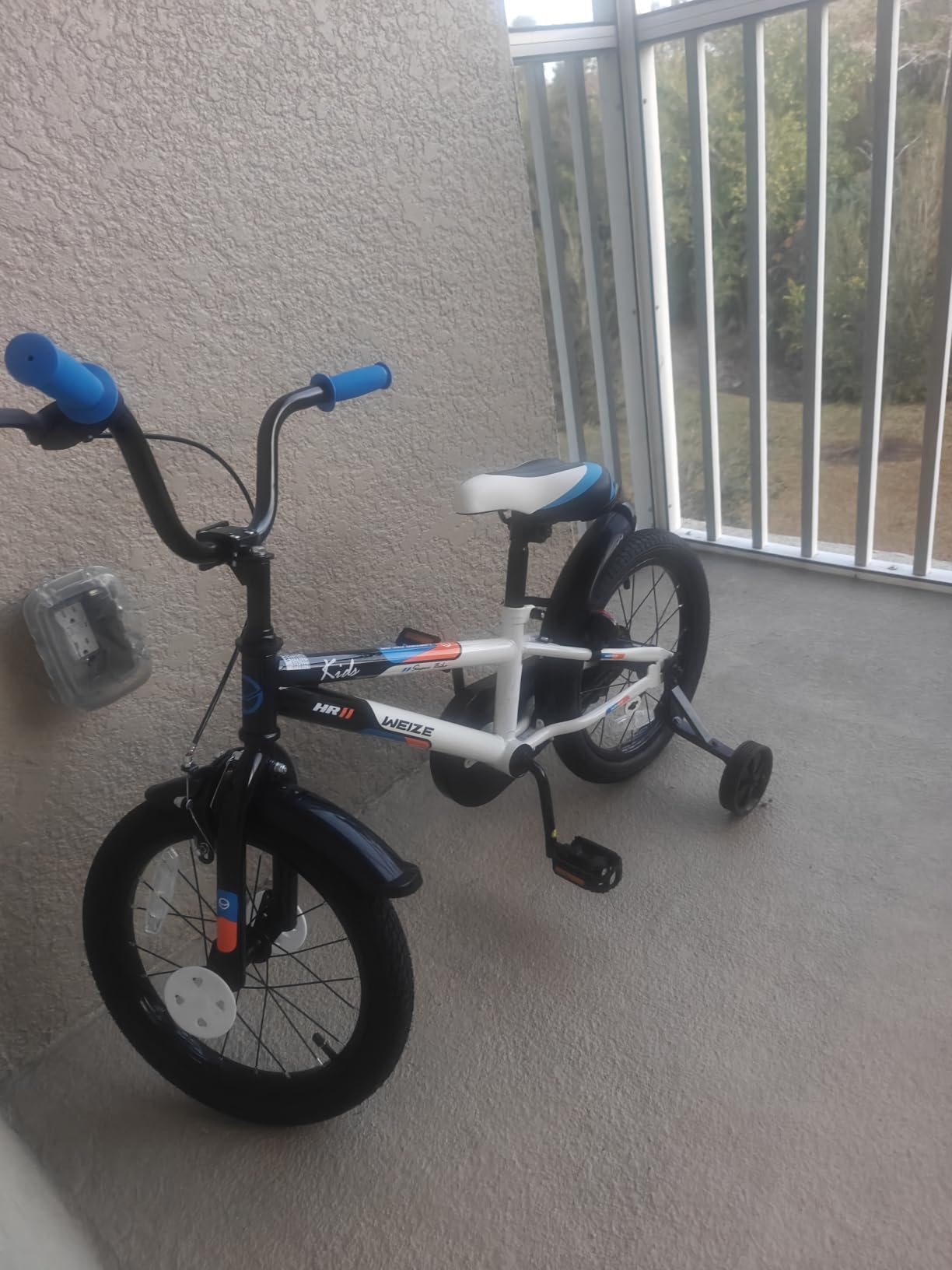 WEIZE Kids Bike, 14 16 20 Inch Children Bicycle for Boys Girls Ages 3-12 Years Old, Rider Height 32-60 Inch, Coaster Brake, Multiple Color Options customer photo 1