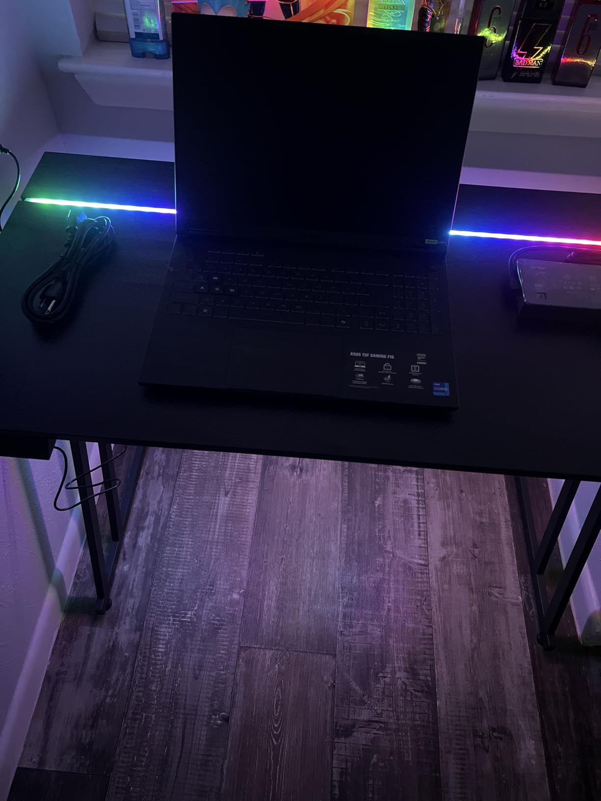 MOTPK 39 Inch Small Gaming Desk with LED Light, Computer Desk for Small Space, Gaming Table with Carbon Fiber Texture, Kids PC Desk Gift for Boys Men, Black customer photo 2