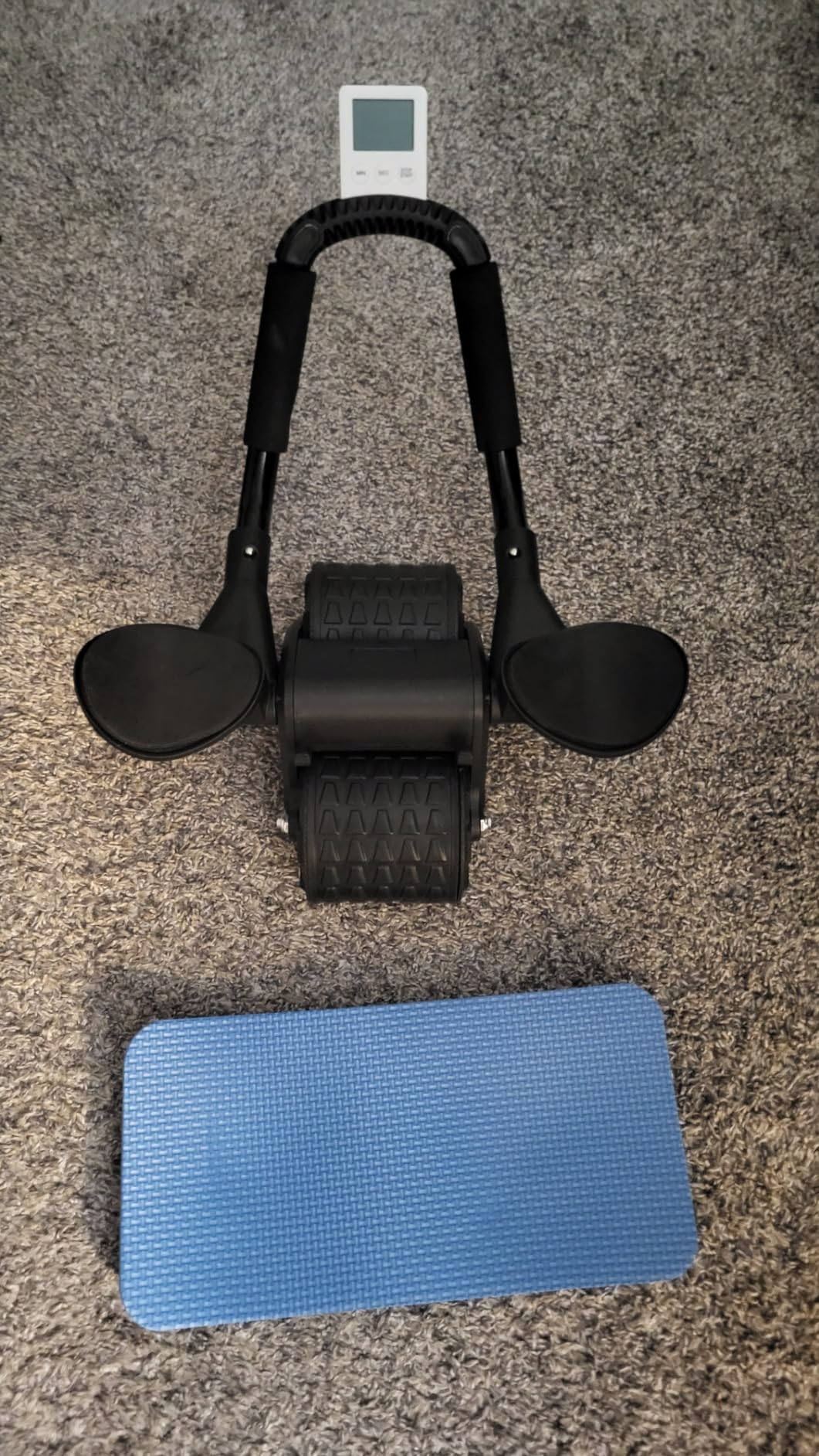 2026 New Ab Roller Wheel with Timer & Knee Mat, Automatic Rebound Abdominal Wheel with Elbow Support Ab Workout Equipment for Strengthening Core Muscles Abs Exercise Roller for Women Men customer photo 2