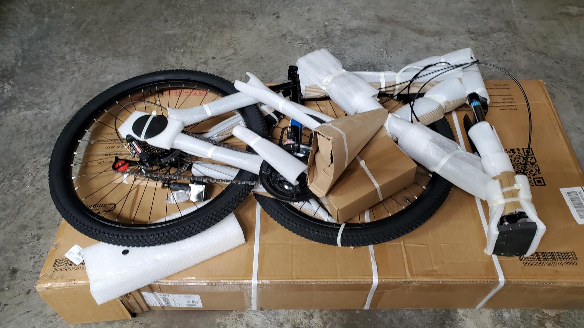 Ktaxon Mountain Bike 24/26/27.5 Inch Men & Women Mountain Bike with 21-Speed, Double Disc Brake, Suspension Fork customer photo 2