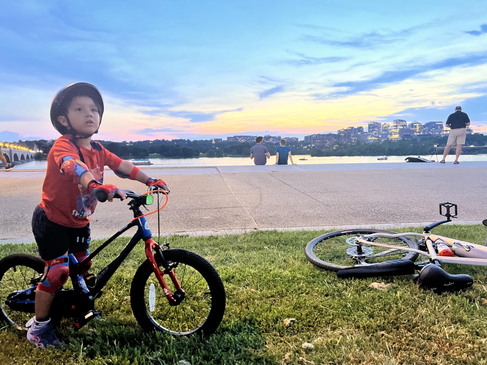 RoyalBaby Magnesium Kids Bike Lightweight Alloy Children Sport Bicycle 14/16/18 Inch Wheel for Boys Girls Ages 3+ Years customer photo 2