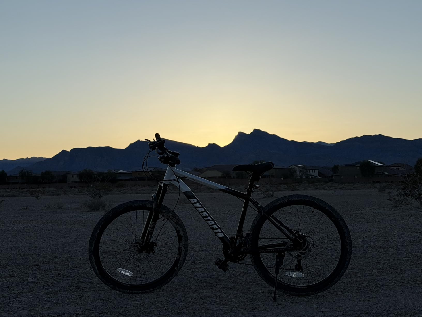 AVASTA Earth 26 27.5 inch Mountain Bike with 21-Speed, Aluminum Frame, Dual Disc Brake, Comfortable Saddle customer photo 1