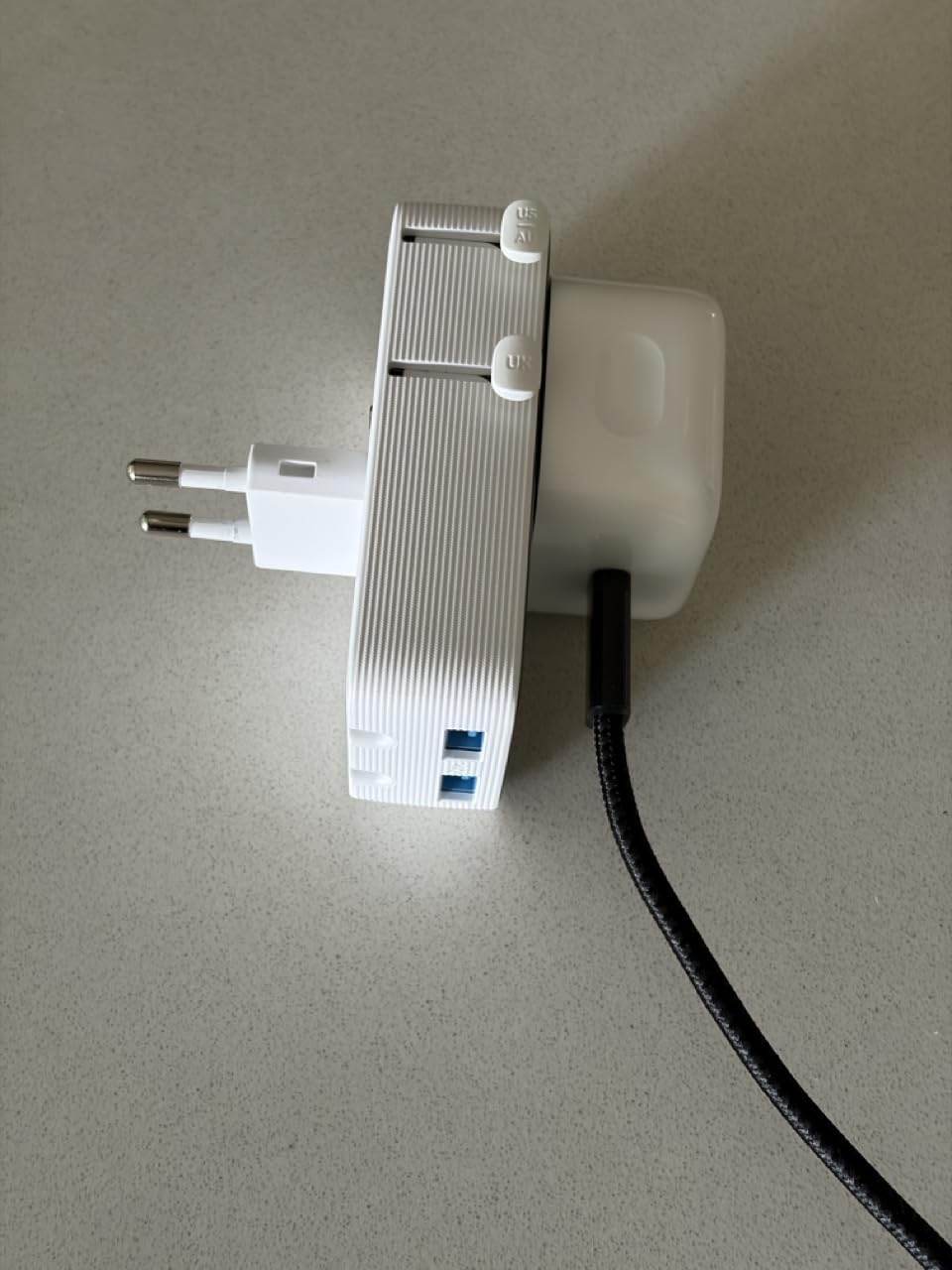 Anker Nano Travel Adapter, 5-Port Power Adapter with 1× 2-Pin AC, 2 USB A, 2 USB C for 20W, Smart Temperature Control, Works in 200+ Countries, Not a Voltage Converter, Travel Essentials (1-Pack) customer photo 2