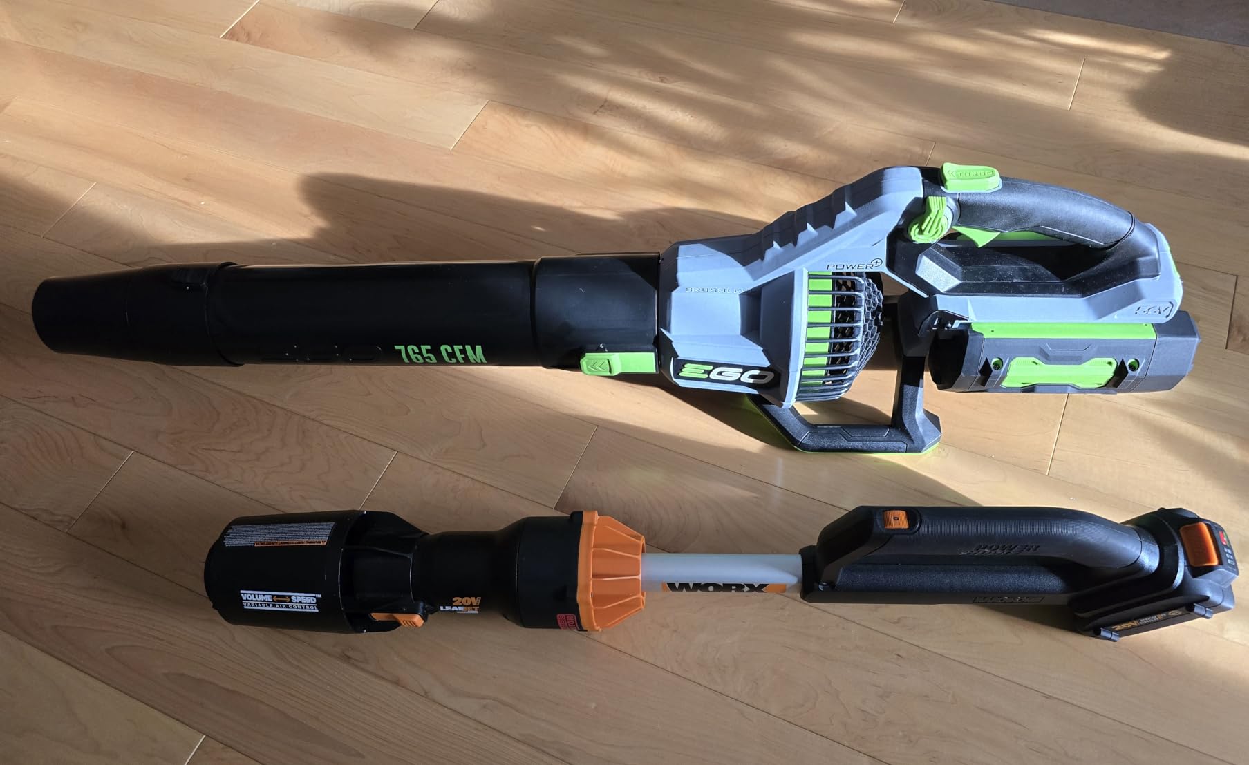 EGO Power+ Leaf Blower, Cordless Electric 880 CFM, Includes (2) 56V 4.0Ah Batteries and Charger - LB8803-2 customer photo 2