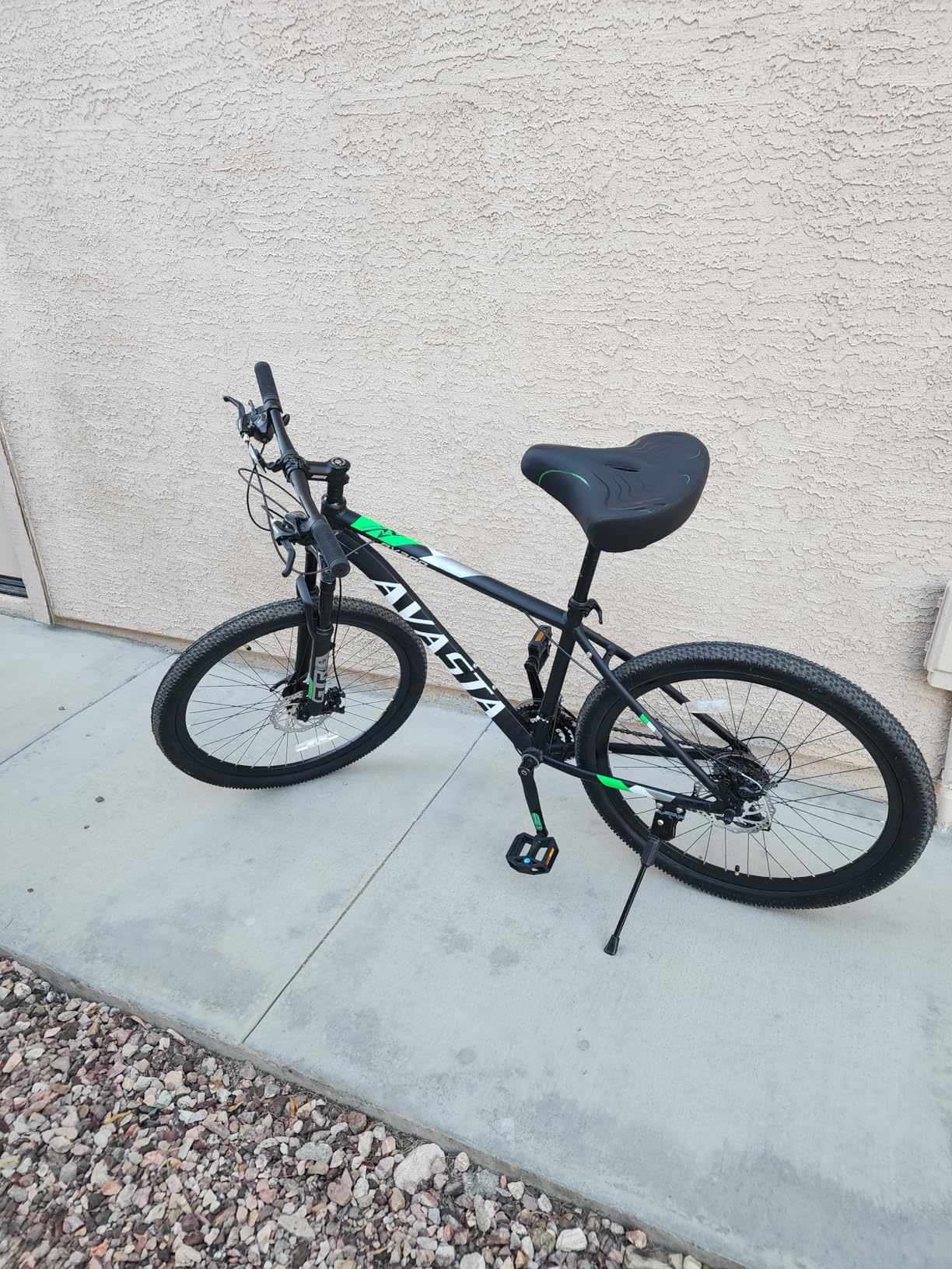 AVASTA AV300 26 27.5 inch Mountain Bike with 21-Speed, Aluminum Frame, Dual Disc Brake, Comfortable Saddle customer photo 1