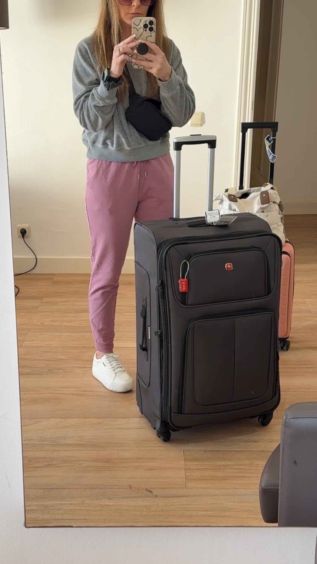 Sion Softside Expandable Luggage with Spinner Wheels, Dark Grey, 2-Piece Set (21/25) customer photo 1