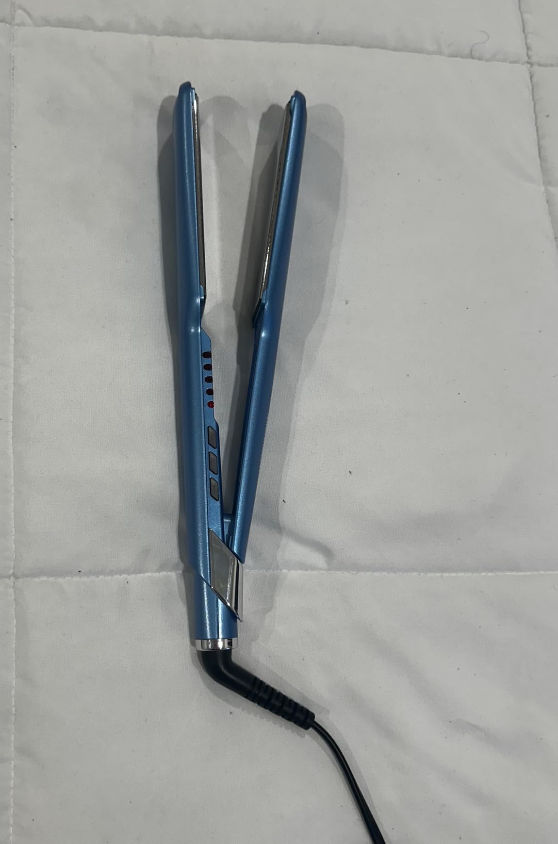 BabylissPRO Nano Titanium Ultra-Sleek Hair Straightener, Flat Iron for All Hair Types customer photo 1