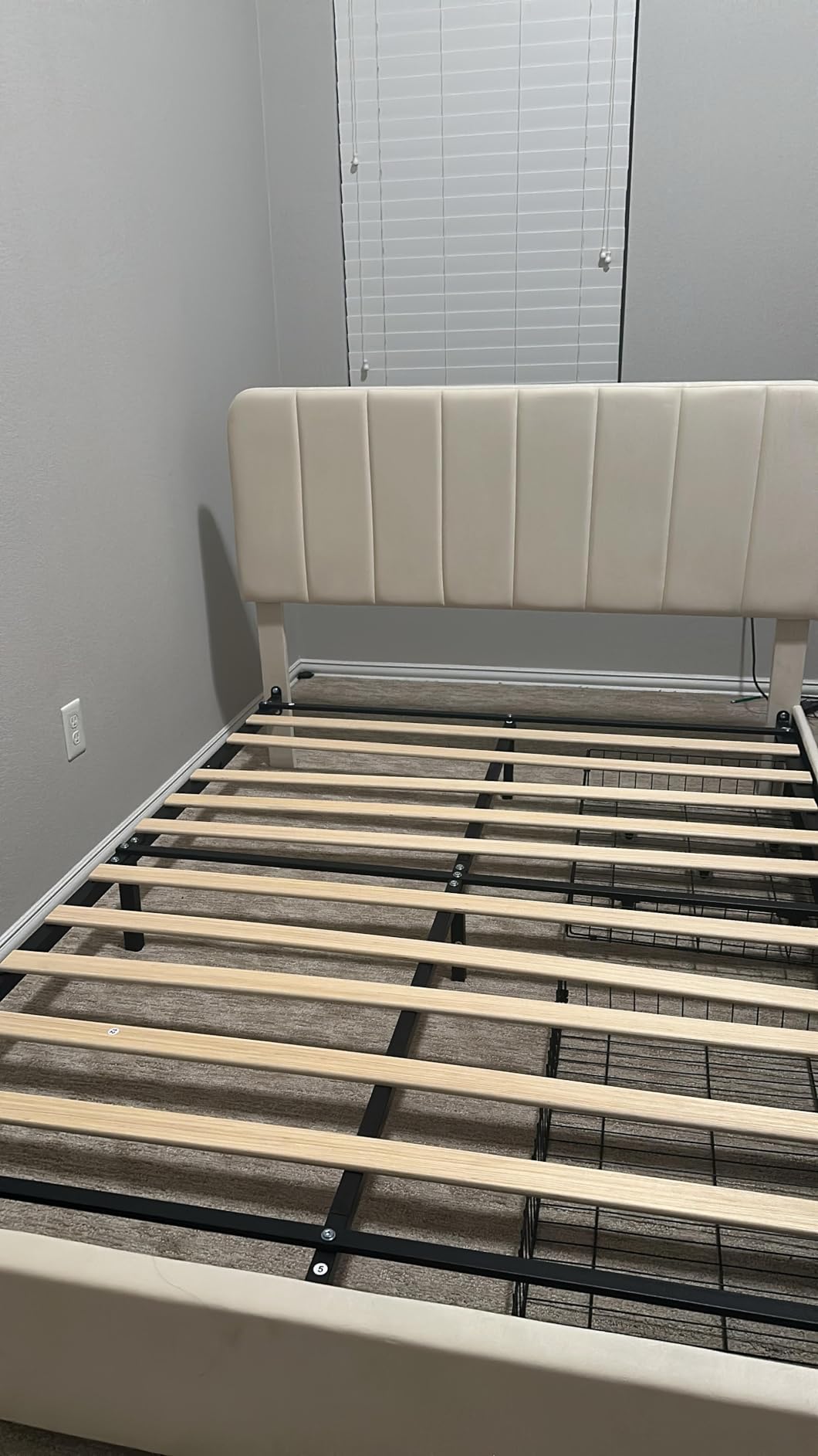 VECELO Queen Size Upholstered Bed Frame with 4 Drawers and Headboard, Velvet Platform Storage Bedframe, Wooden Slats Support, No Box Spring Needed, Beige customer photo 1