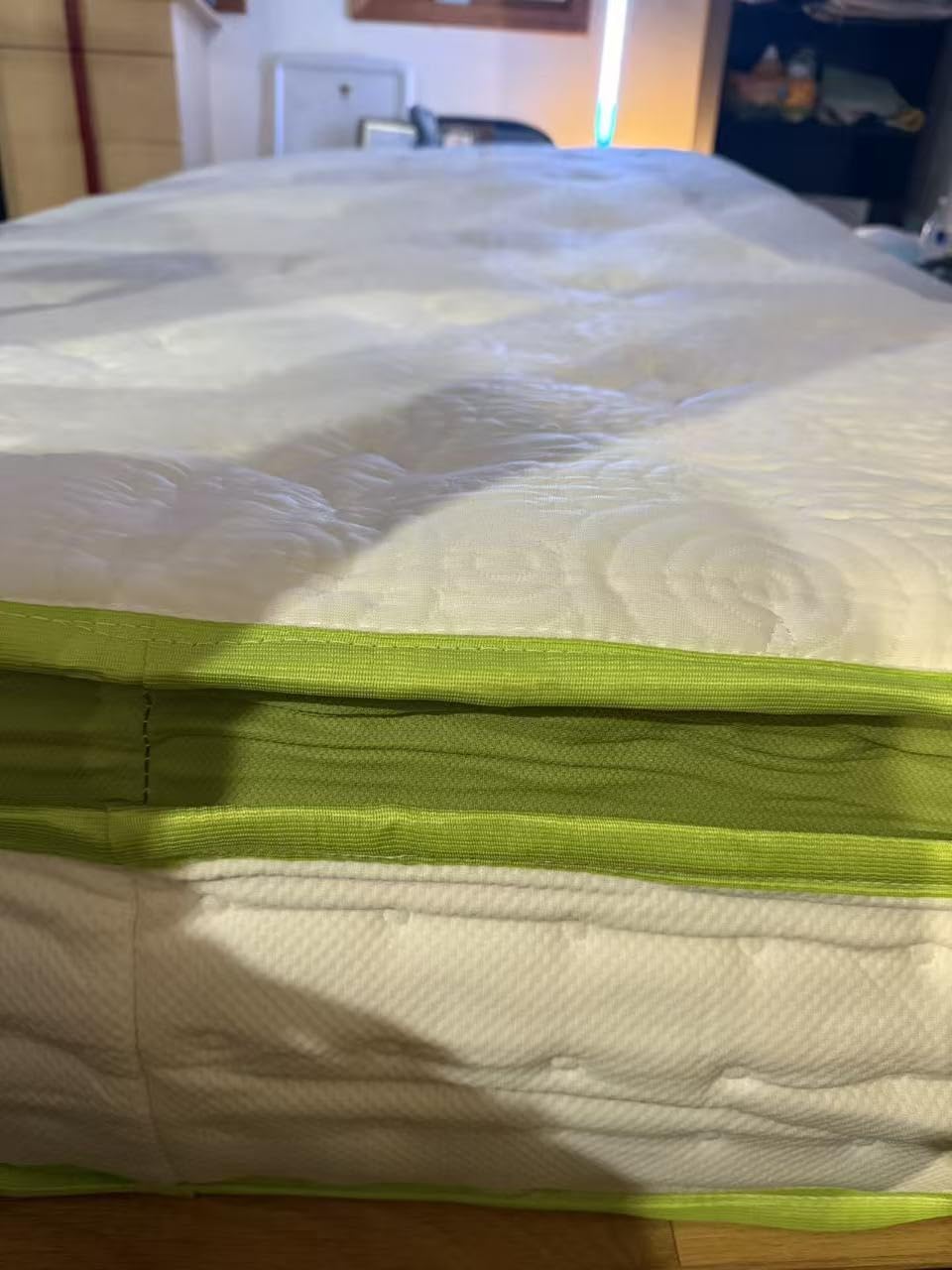 Onlylucky Queen Size Mattress, 14 Inch Firm Queen Mattress in a Box, Hybird Mattresses with Gel Memory Foam and Individual Pocket Springs for Back Pain Relief, Strong Edge Support, CertiPUR-US customer photo 2