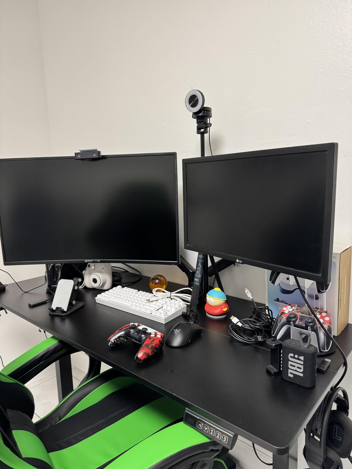 ErGear Dual Monitor Arm, Full Adjustable Monitor Mount for 13-32