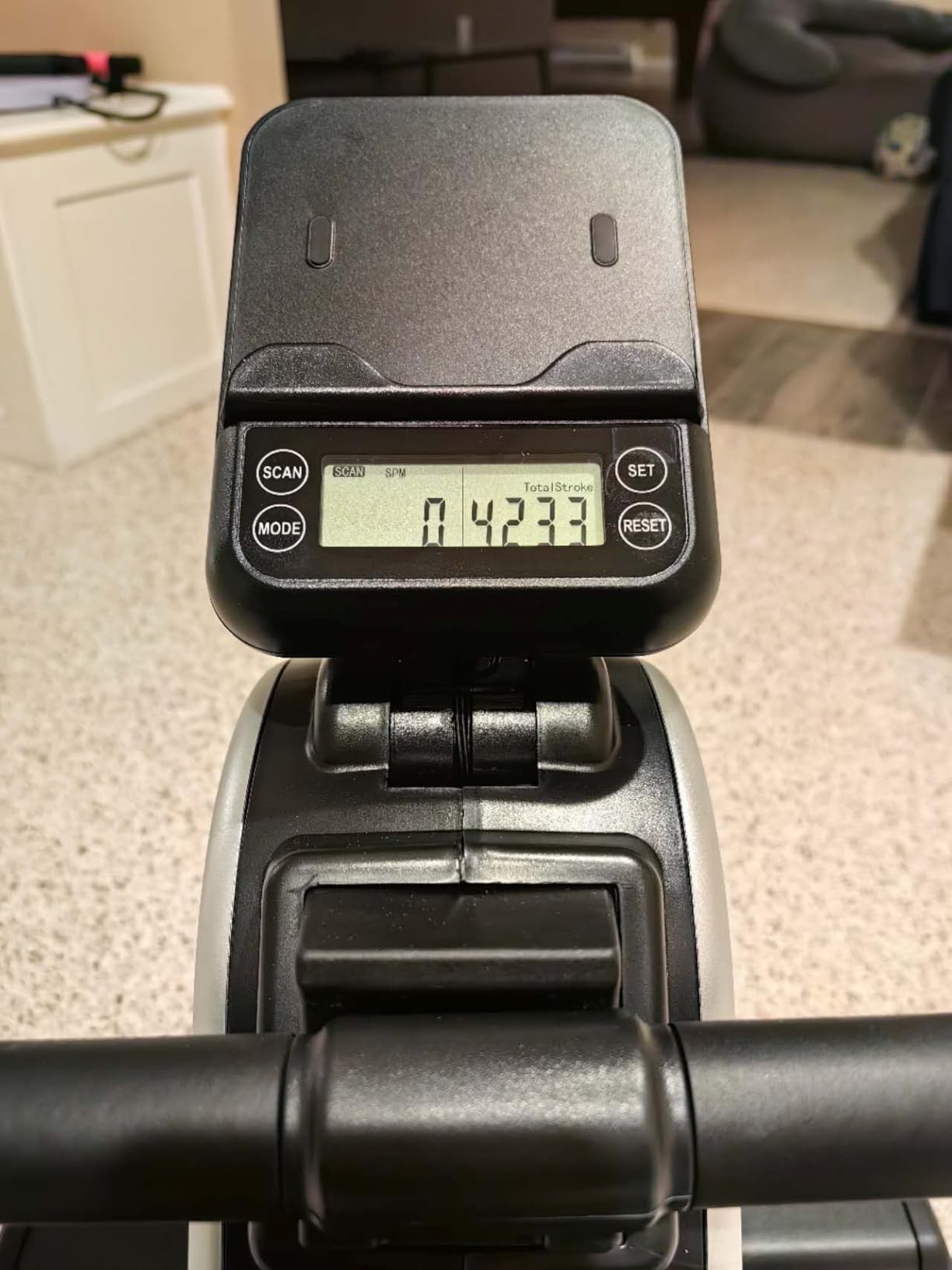 Rowing Machines for Home, 16/32-Level Adjustable Resistance, Magnetic Rowing Machine with App Supported, 350/400 LB Weight Capacity, Upgraded Dual Slide Rails with LCD Data Display Screen customer photo 1