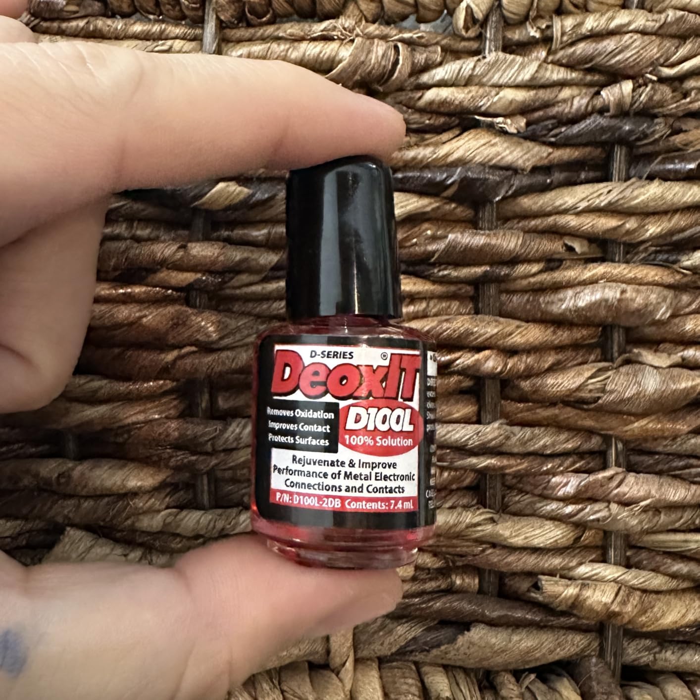 CAIG LABORATORIES DeoxIT D100L-2DB Brush Applicator, More Than A Contact Cleaner, 7.4mL customer photo 2