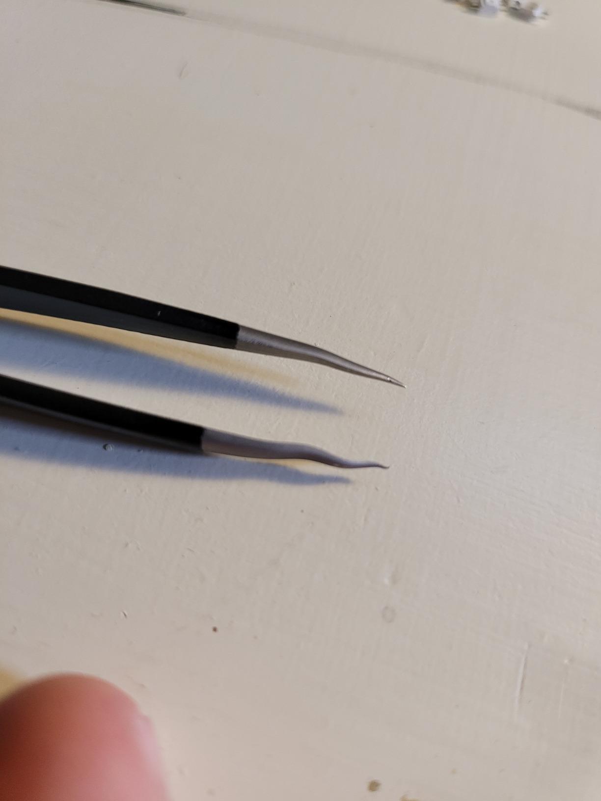 Wiha 44501 Stainless Steel Fine Point Professional ESD Precision Tech Tweezer with Static Dissipative Grip and Hypo Allergenic, 130mm Overall Length customer photo 1
