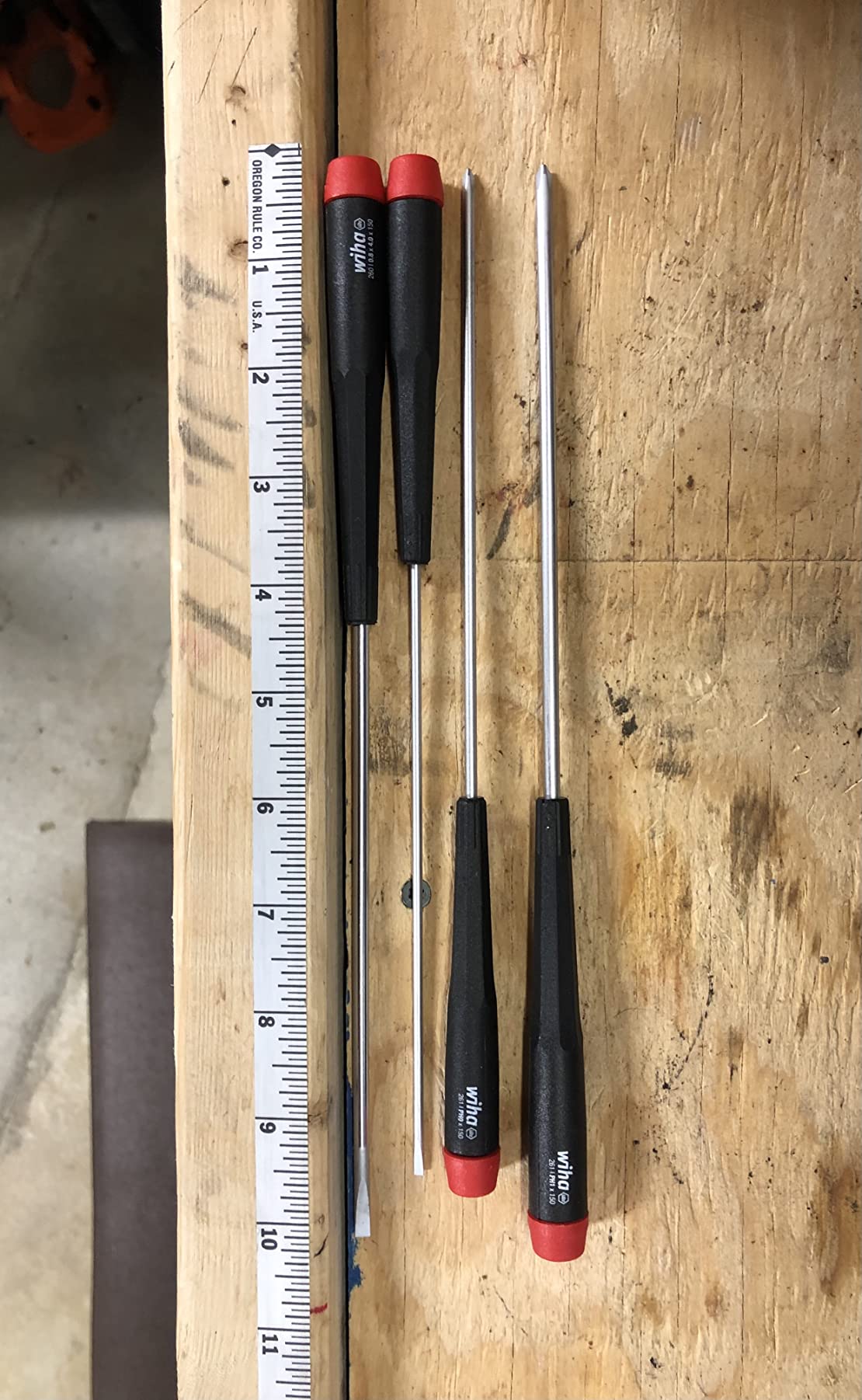 Wiha 26192 Slotted and Phillips Screwdriver Set, 5-Piece, Slotted 2.5-4mm, Phillips #0-#1 customer photo 2