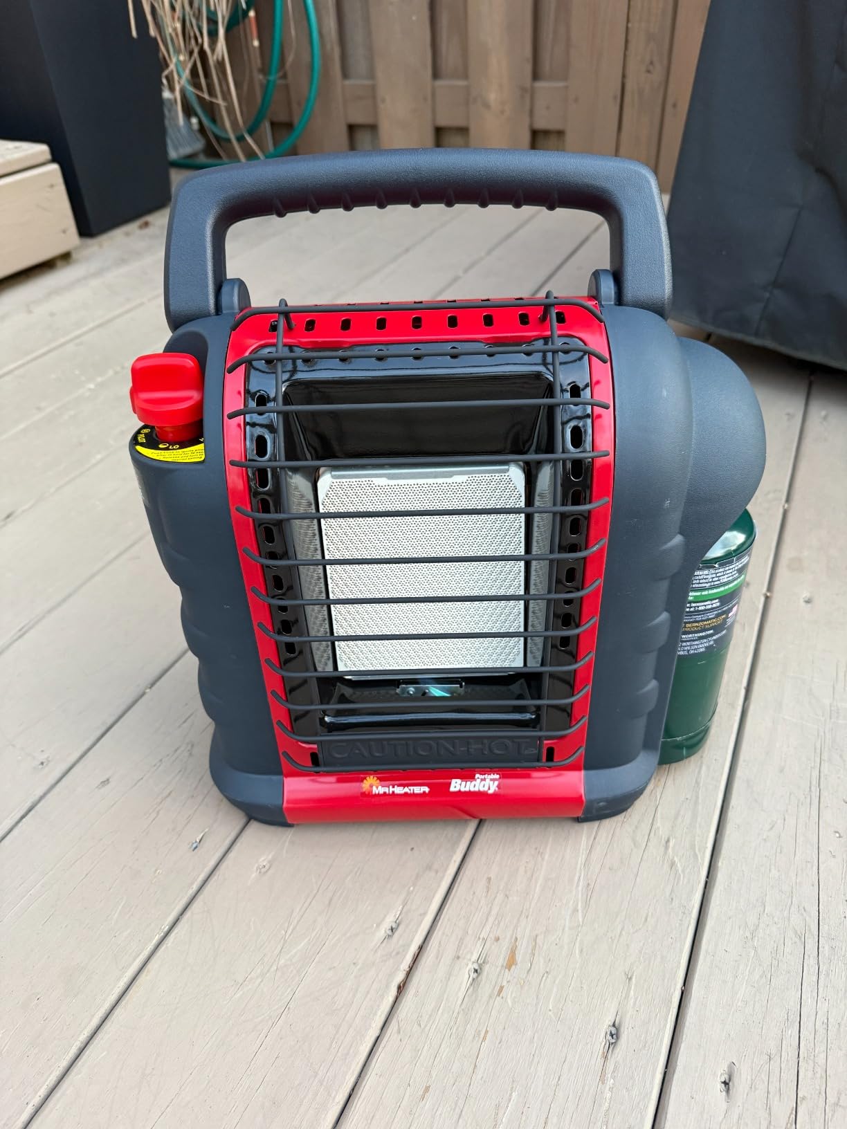 Mr. Heater F232000 MH9BX Buddy 4,000-9,000-BTU Indoor-Safe Portable Radiant Propane Heater customer photo 1