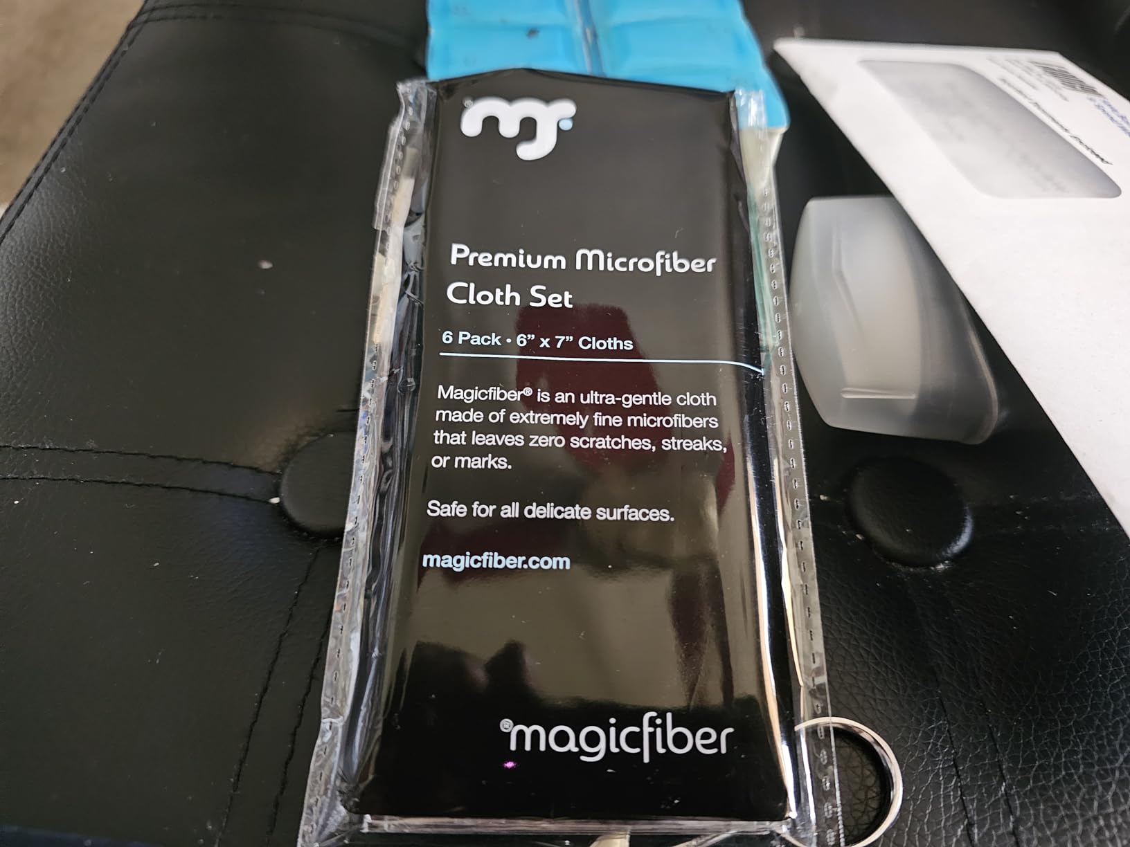 MagicFiber Microfiber Cleaning Cloths, 2 Pack - Premium Cloth for Glasses, Lens, Screens & More customer photo 1