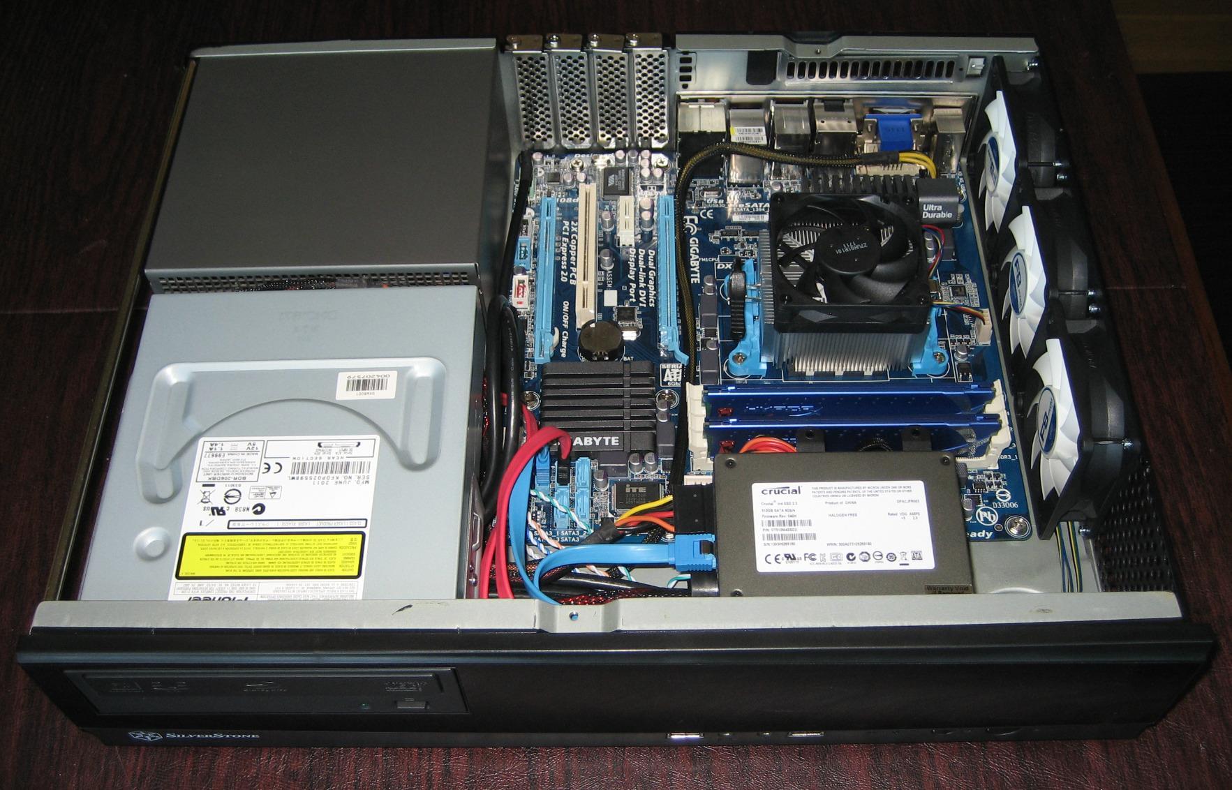 SilverStone Technology Milo Series Aluminum / Steel Micro-ATX Media Center / HTPC Case, Black (ML03B) customer photo 2