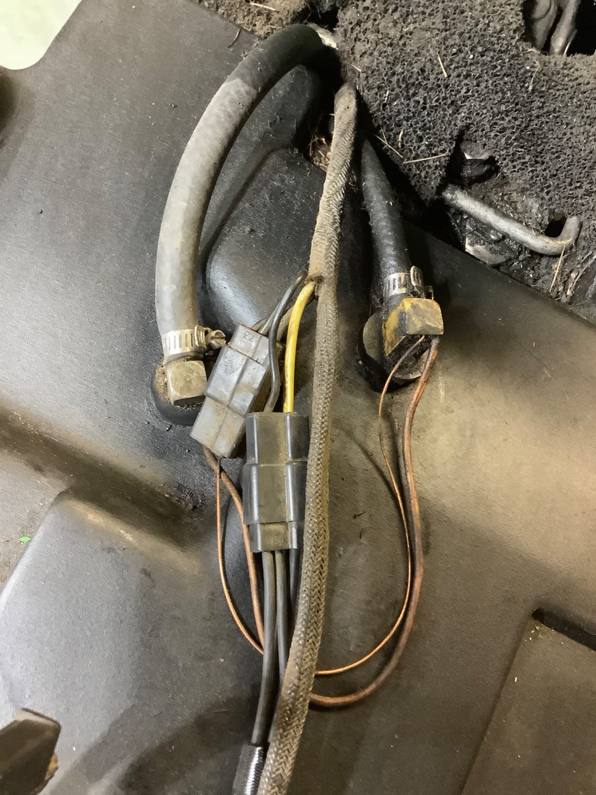 Permatex 82588 Electrical Contact and Parts Cleaner customer photo 1