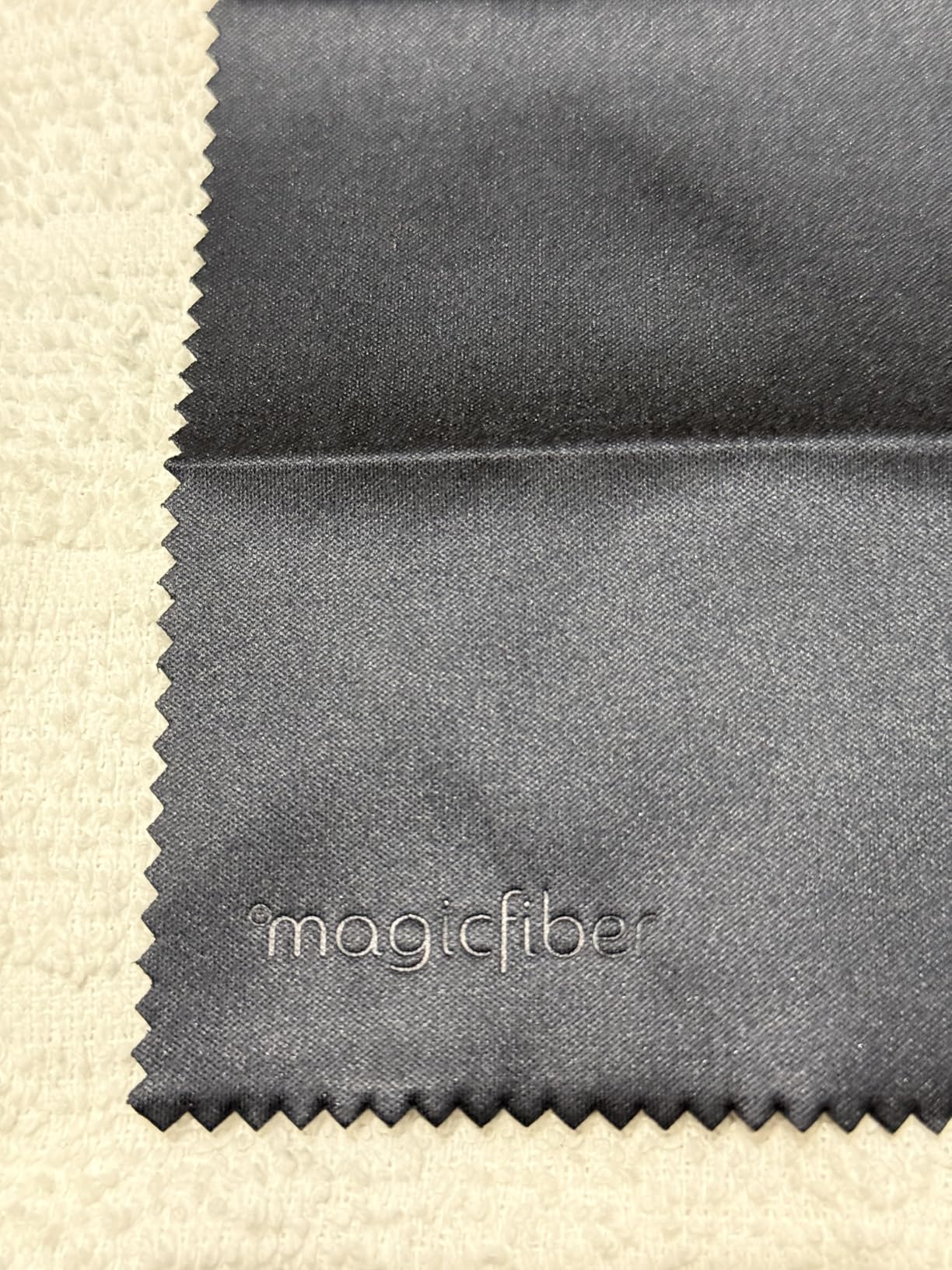MagicFiber Microfiber Cleaning Cloth, 6 Pack - Premium Cloth for Glasses, Lens, Screens & More customer photo 2