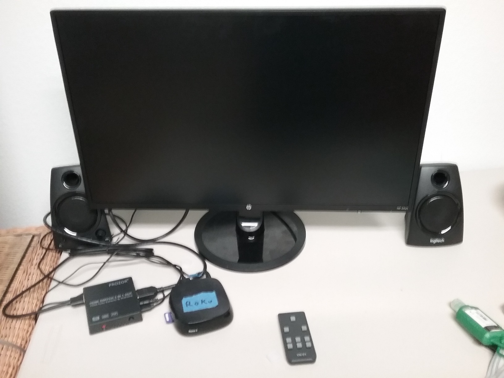 4K@60 HDMI Splitter 1 in 2 out 1X2 Powered Splitter for Dual Monitors by J-Tech Digital [JTD-MINI-1X2SP] customer photo 2