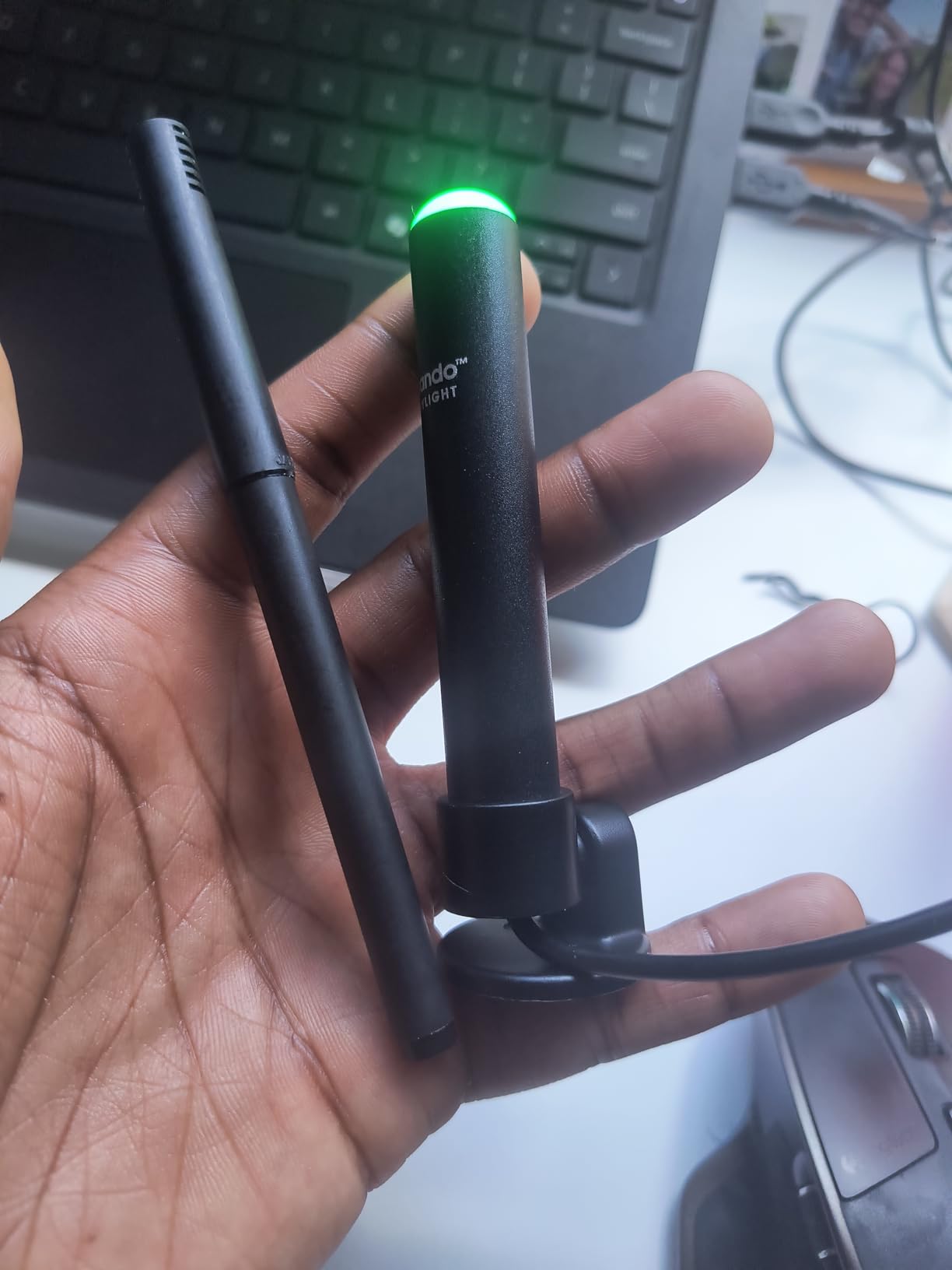 Kuando Busylight UC Alpha - Presence Light and Ringer - Do not Disturb Light customer photo 2
