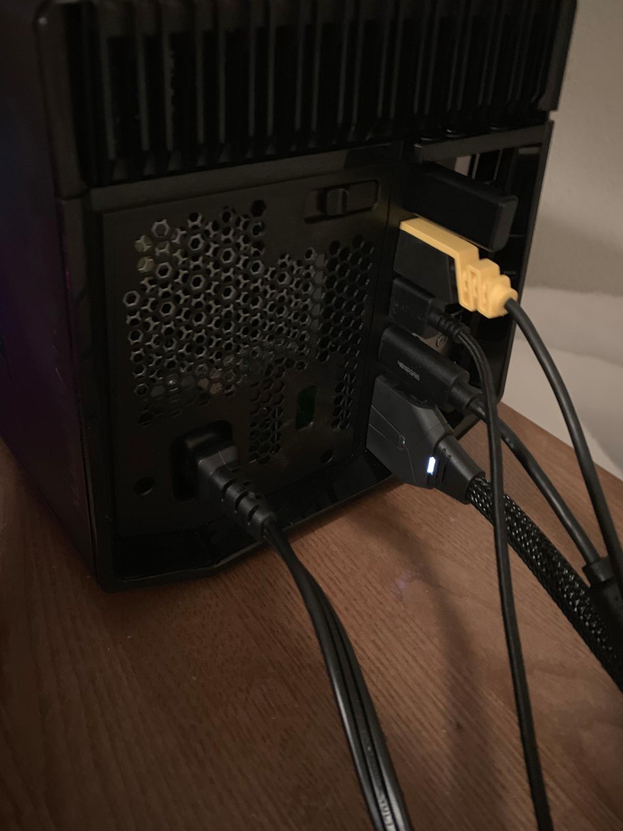 Dell Graphics Amplifier (9R7XN), Stealth black customer photo 2