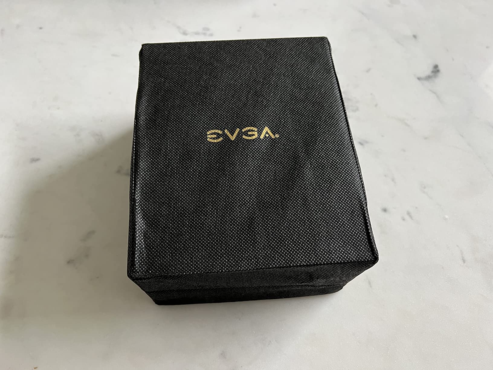 EVGA SuperNOVA 1600 T2 80+ TITANIUM, 1600W ECO Mode Fully Modular Power Supply customer photo 2